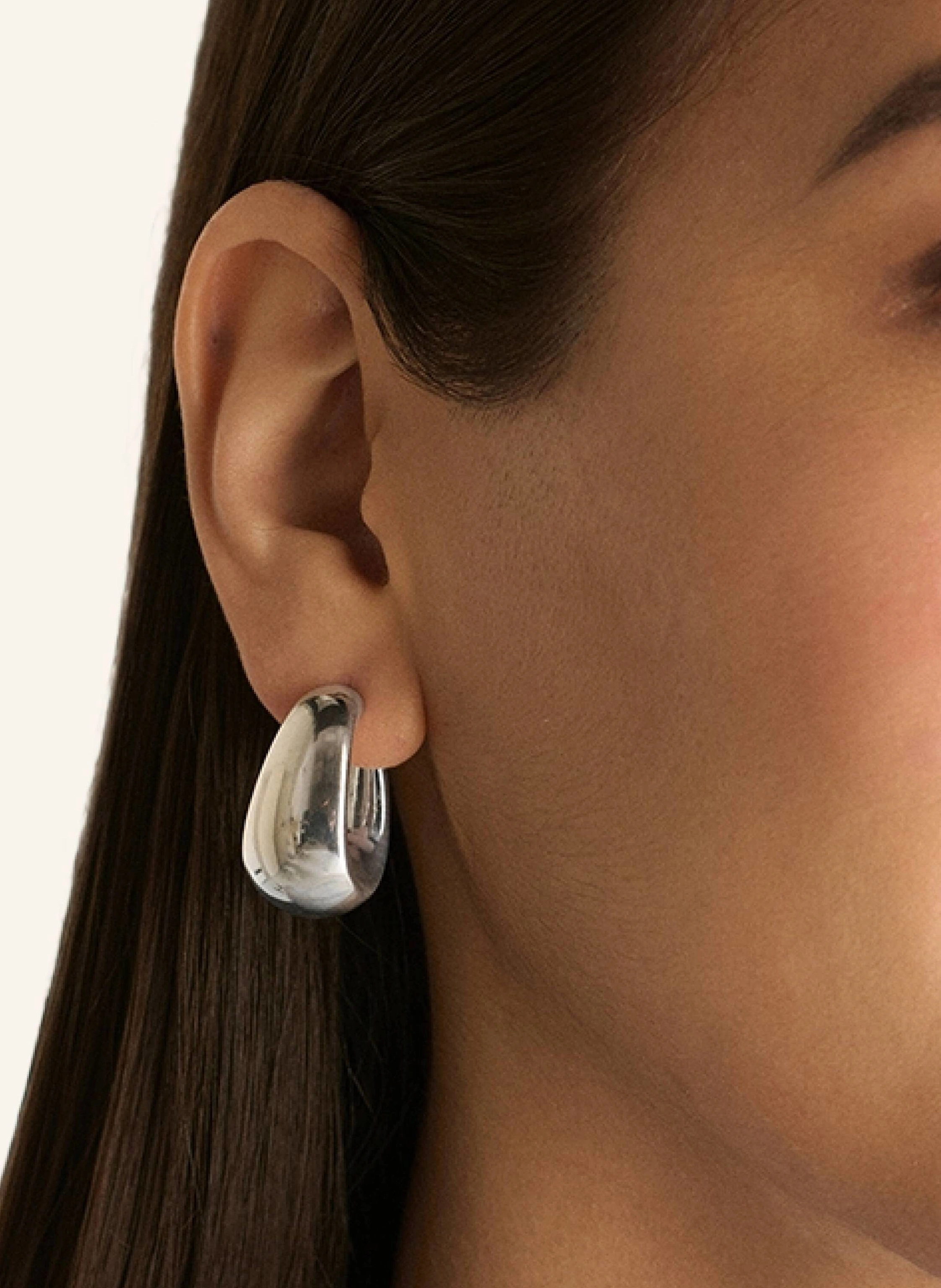Pompidou Ohrhänger MINI ELIA OVAL STUD by GLAMBOU