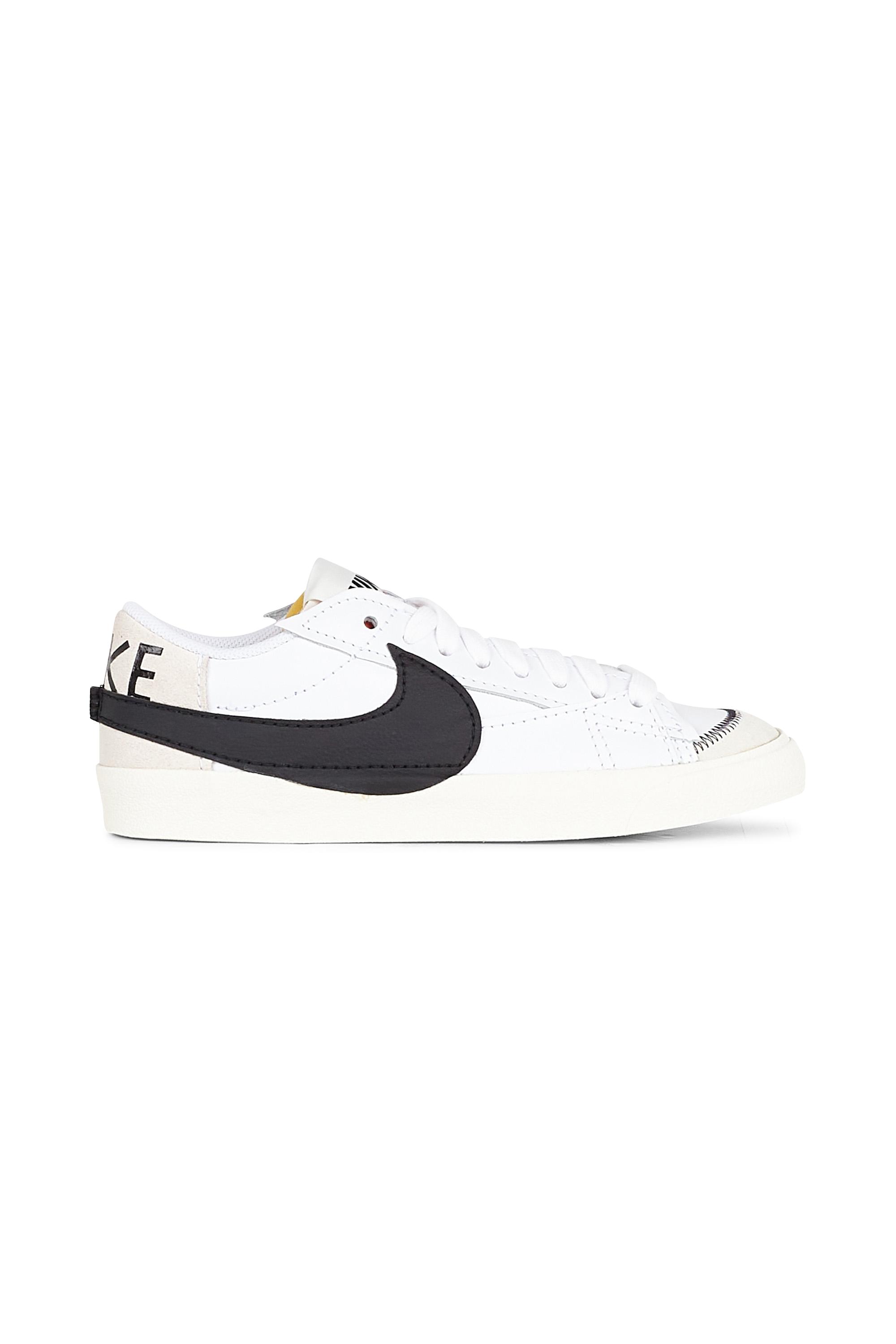 NIKE Baskets basses BLAZER LOW 77 JUMBO Blanc