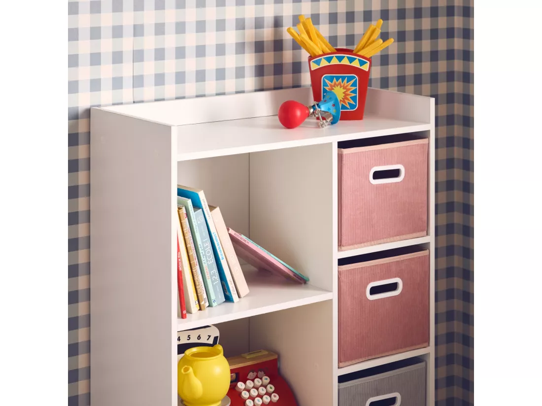 Meuble de rangement pour enfant avec 7 compartiments et 2 paniers roses et 2 paniers gris en velours