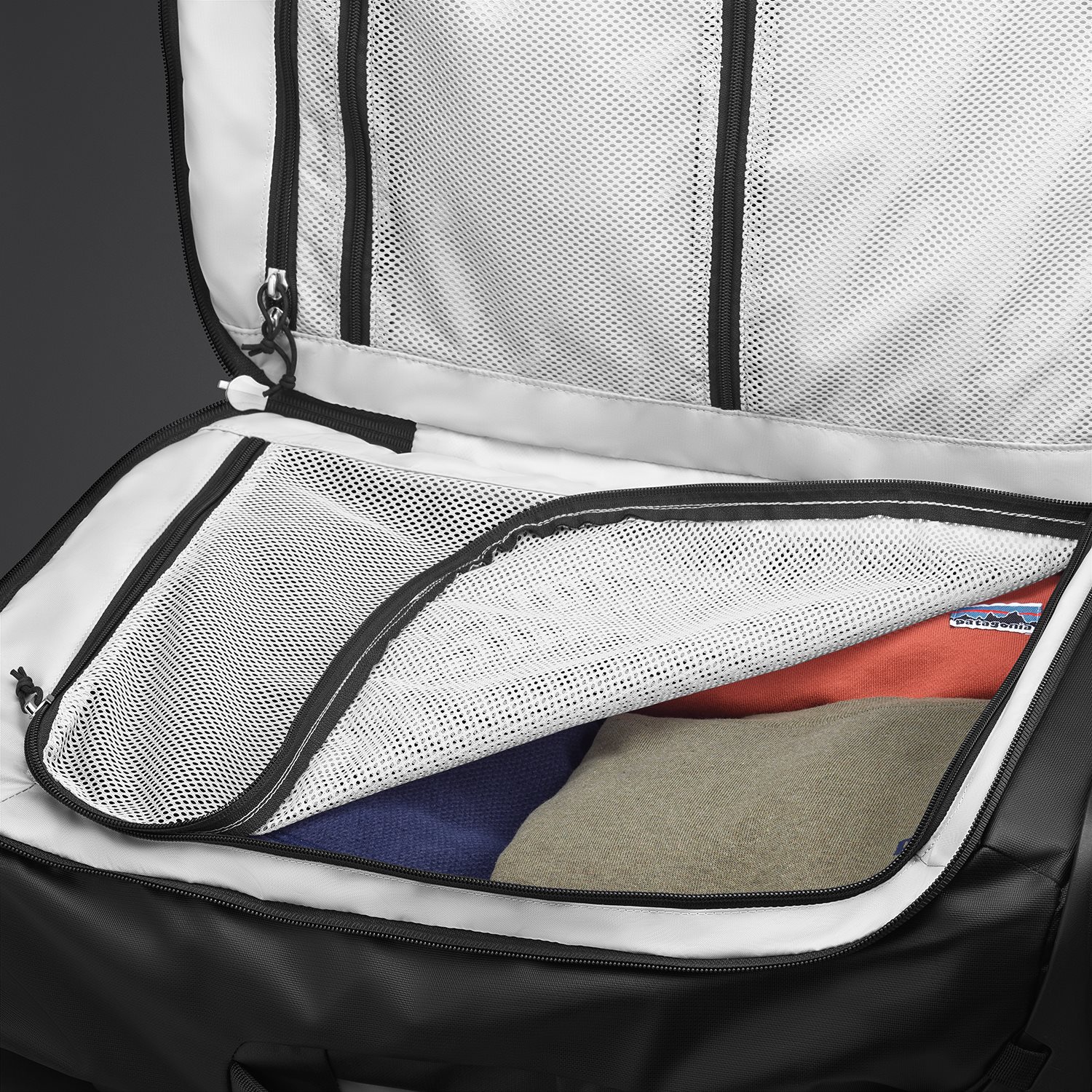 Osprey Transporter Wheeled Carry On raven black-black