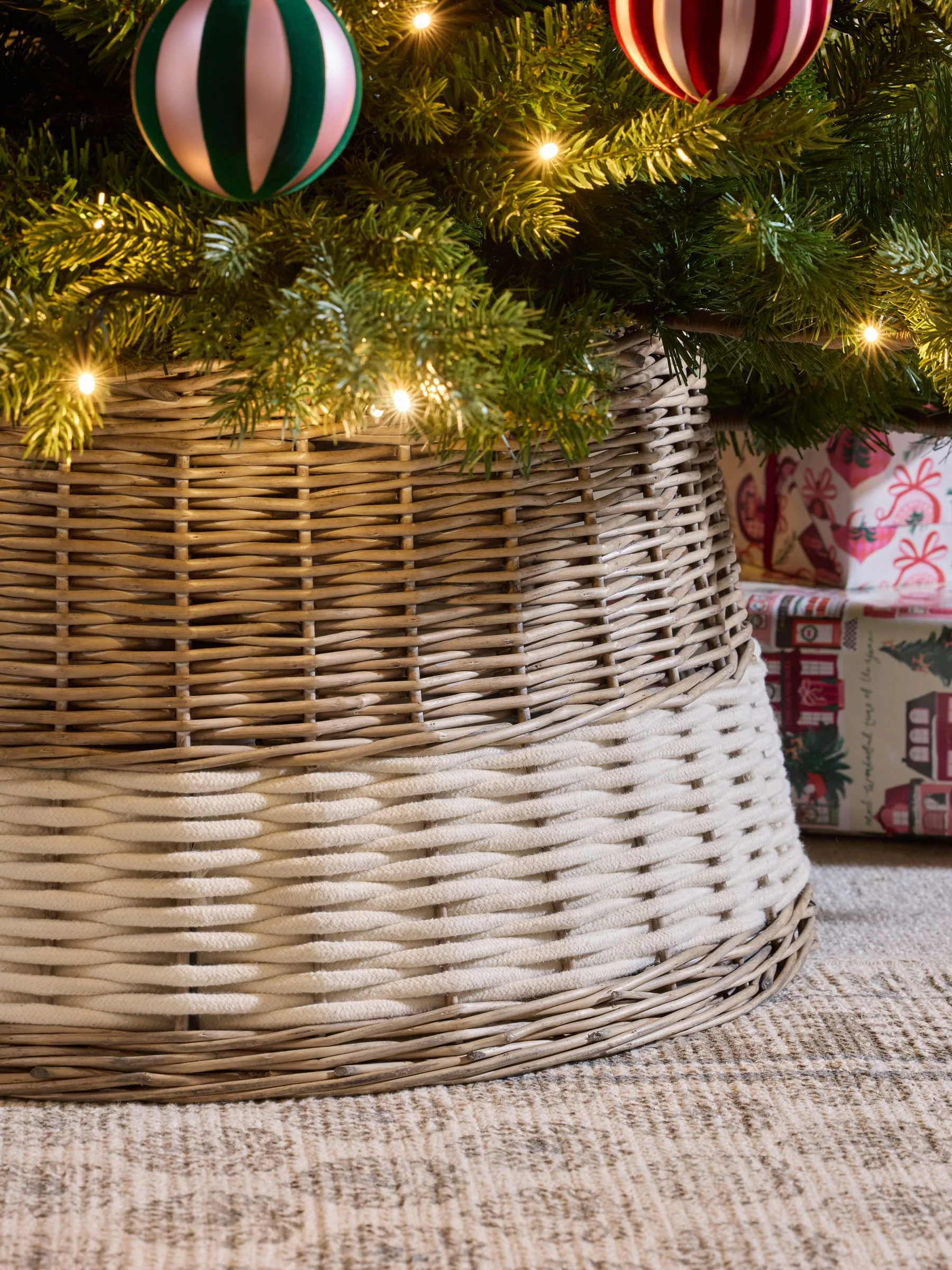 Christmas Malvern Wicker Tree Skirt