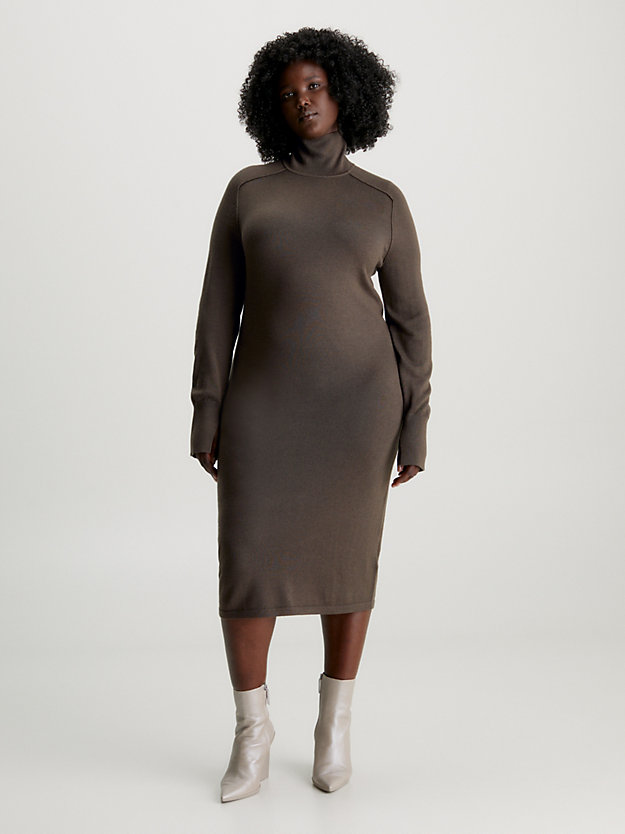 Vestido justo de gola alta em lã
