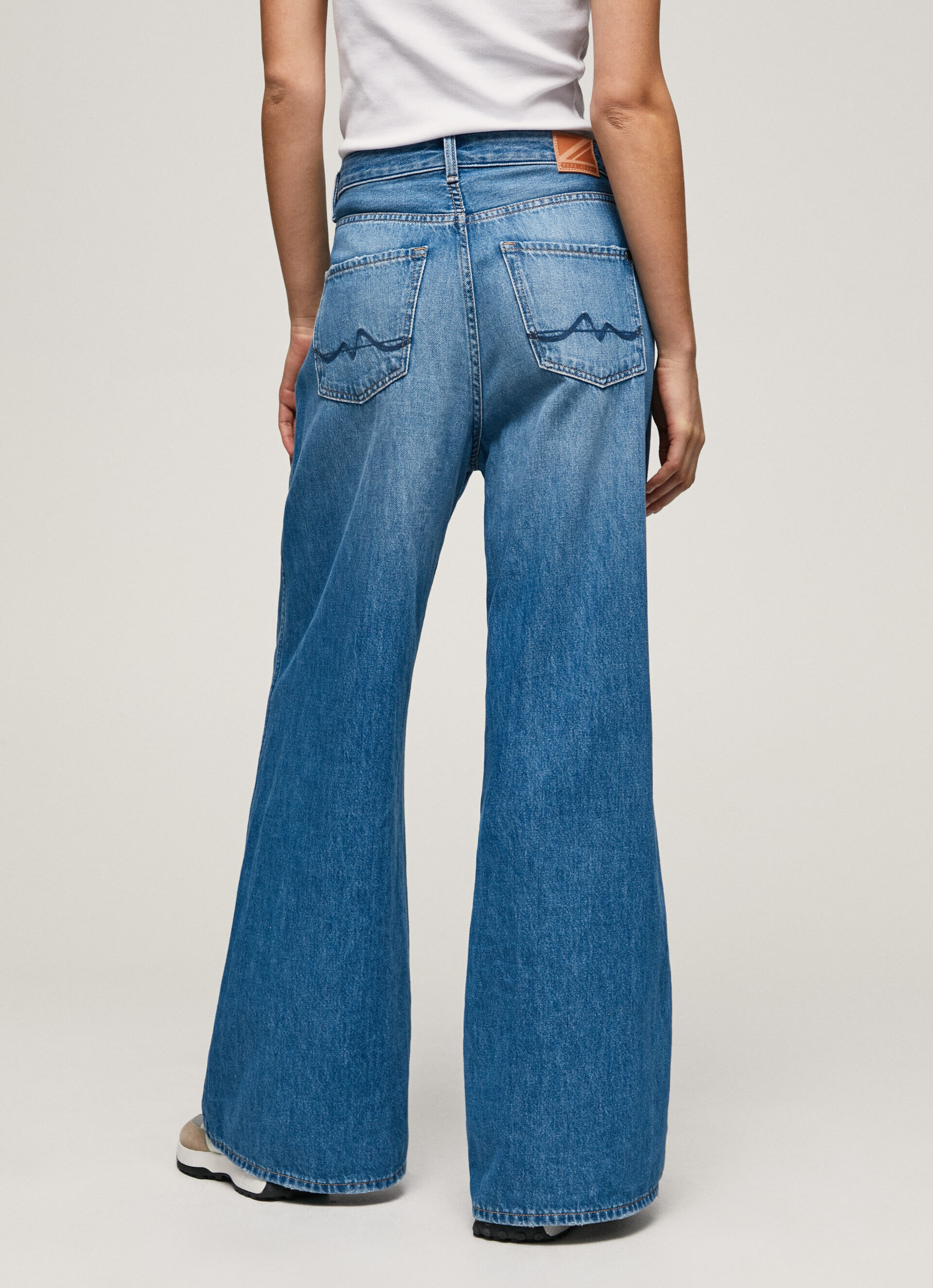 Calça jeans JAIMY de cintura alta e modelagem ampla - jeans