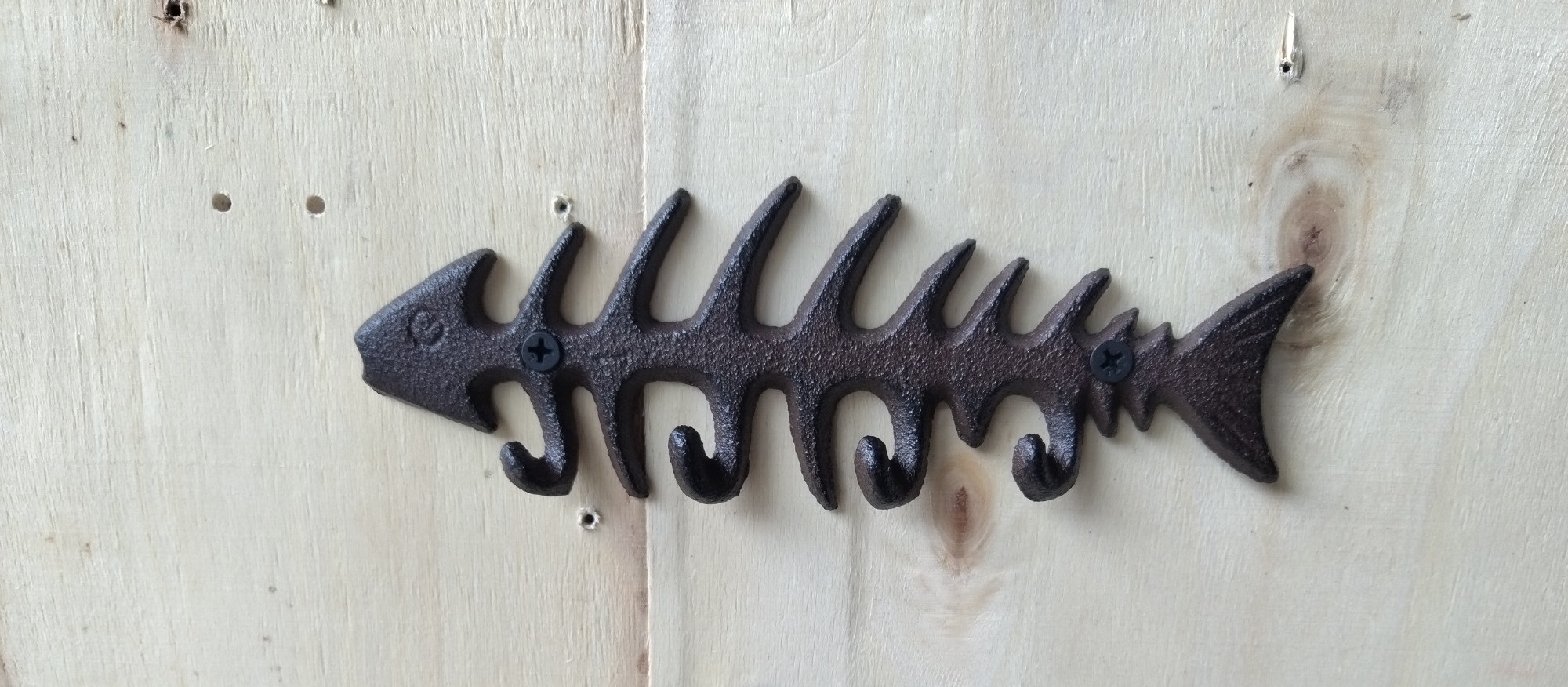 Wandhaken 'Fish Bone', B 19 cm, H 6,5 cm, T 1,5 cm von fischer's lagerhaus