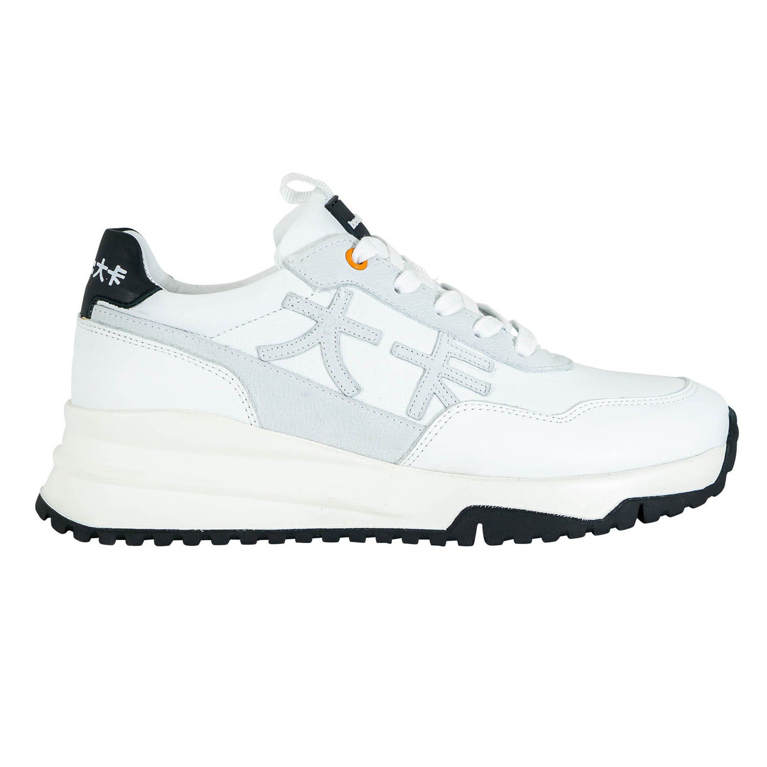 be:at:  Charlie Sneaker Women