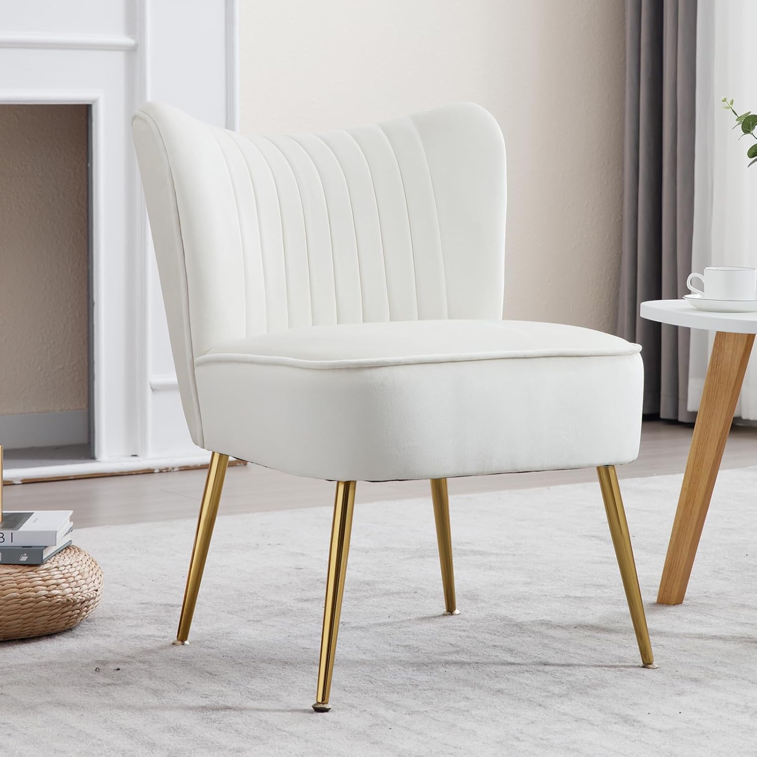 Sessel aus Samt Loungesessel gepolsterter Einzelsofa mit Metallbeinen modern Ohrensessel Lesesessel für Wohnzimmer/Schlafzimmer/Balkon, Beige