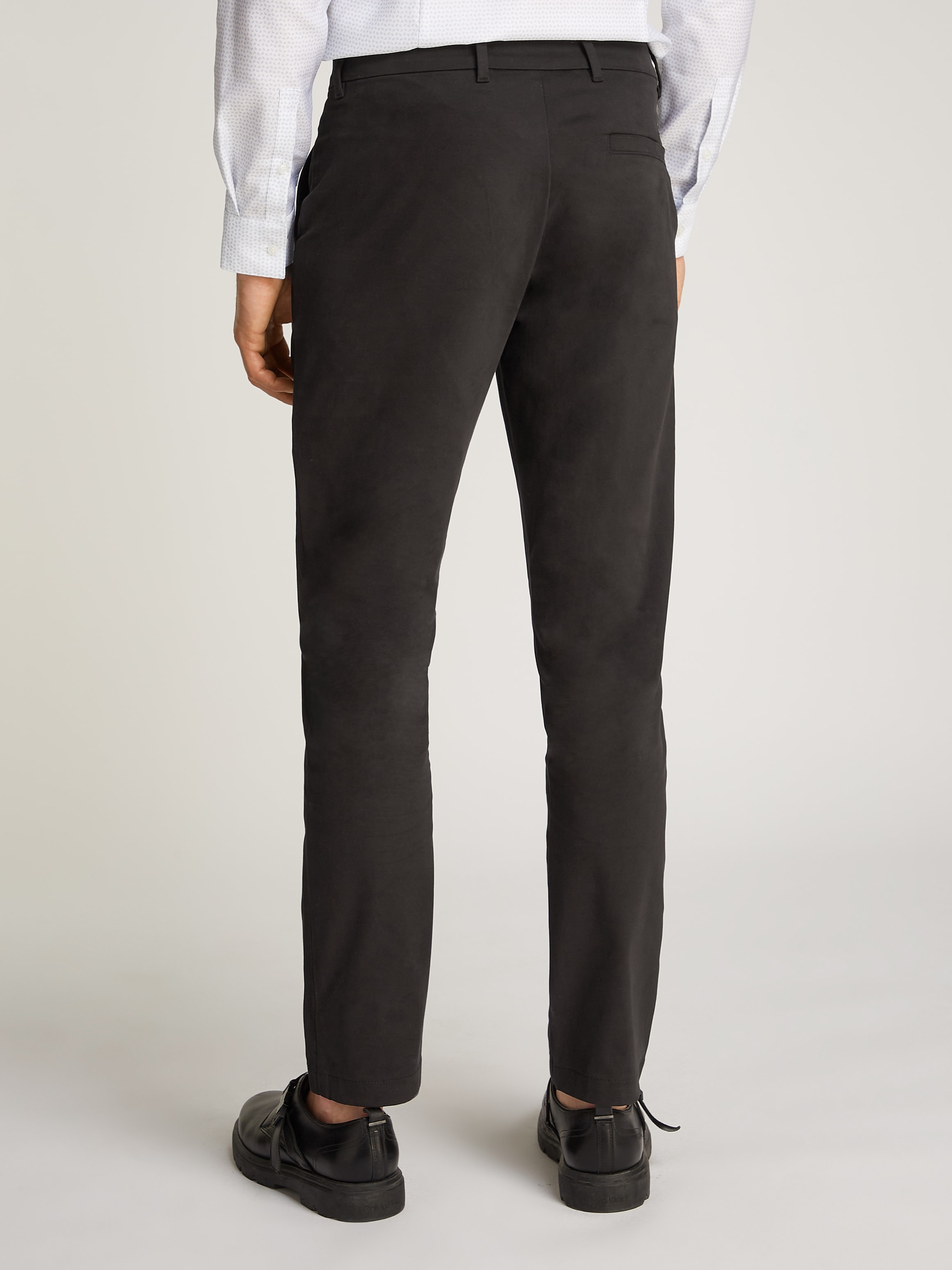 Calvin Klein Chinohose »SATEEN STRETCH SLIM CHINO«  mit Logopatch