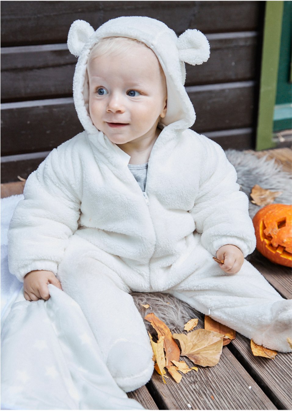 Combinaison bébé en maille peluche
