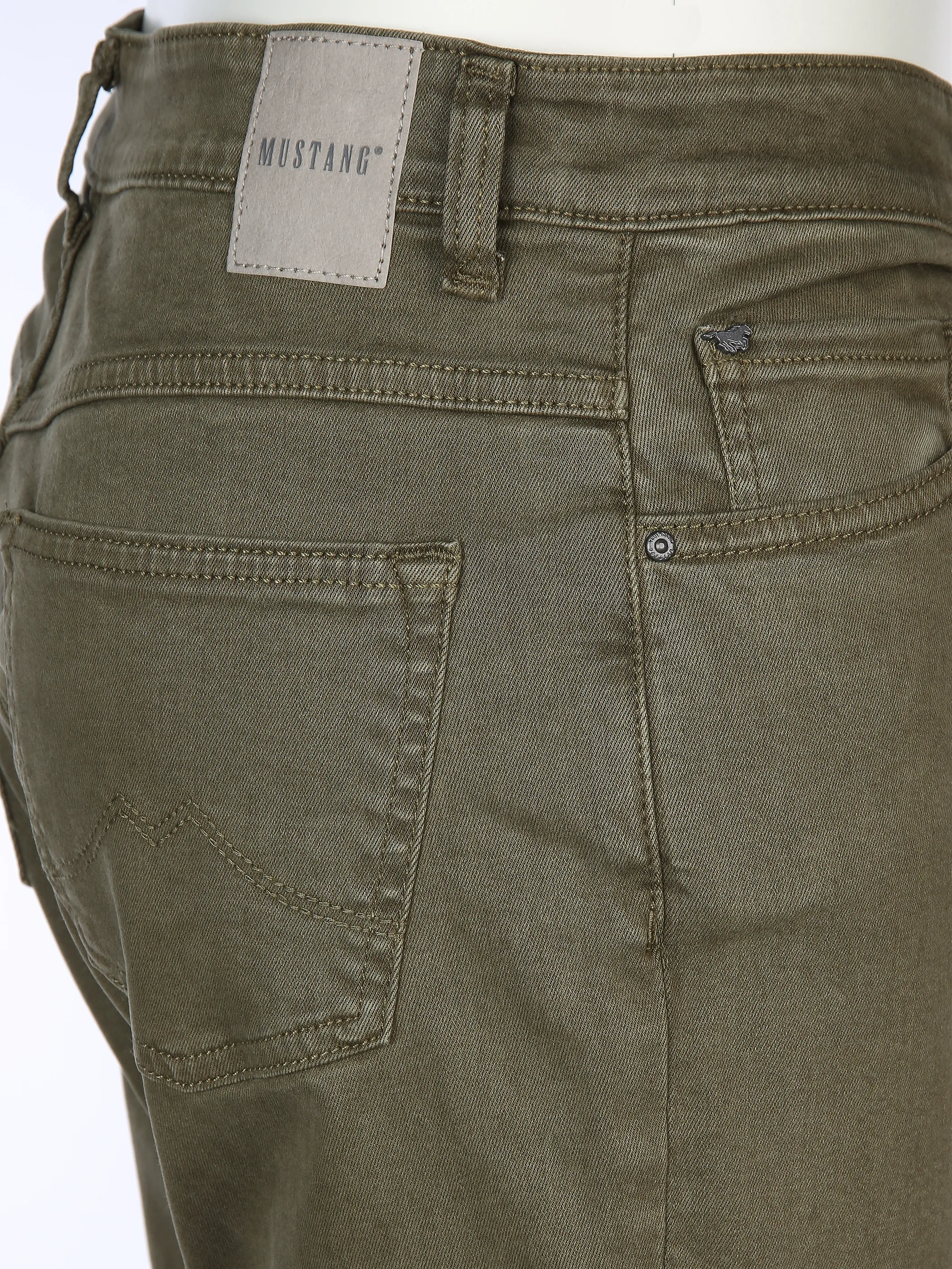 Damen Jeans in schmaler Form
