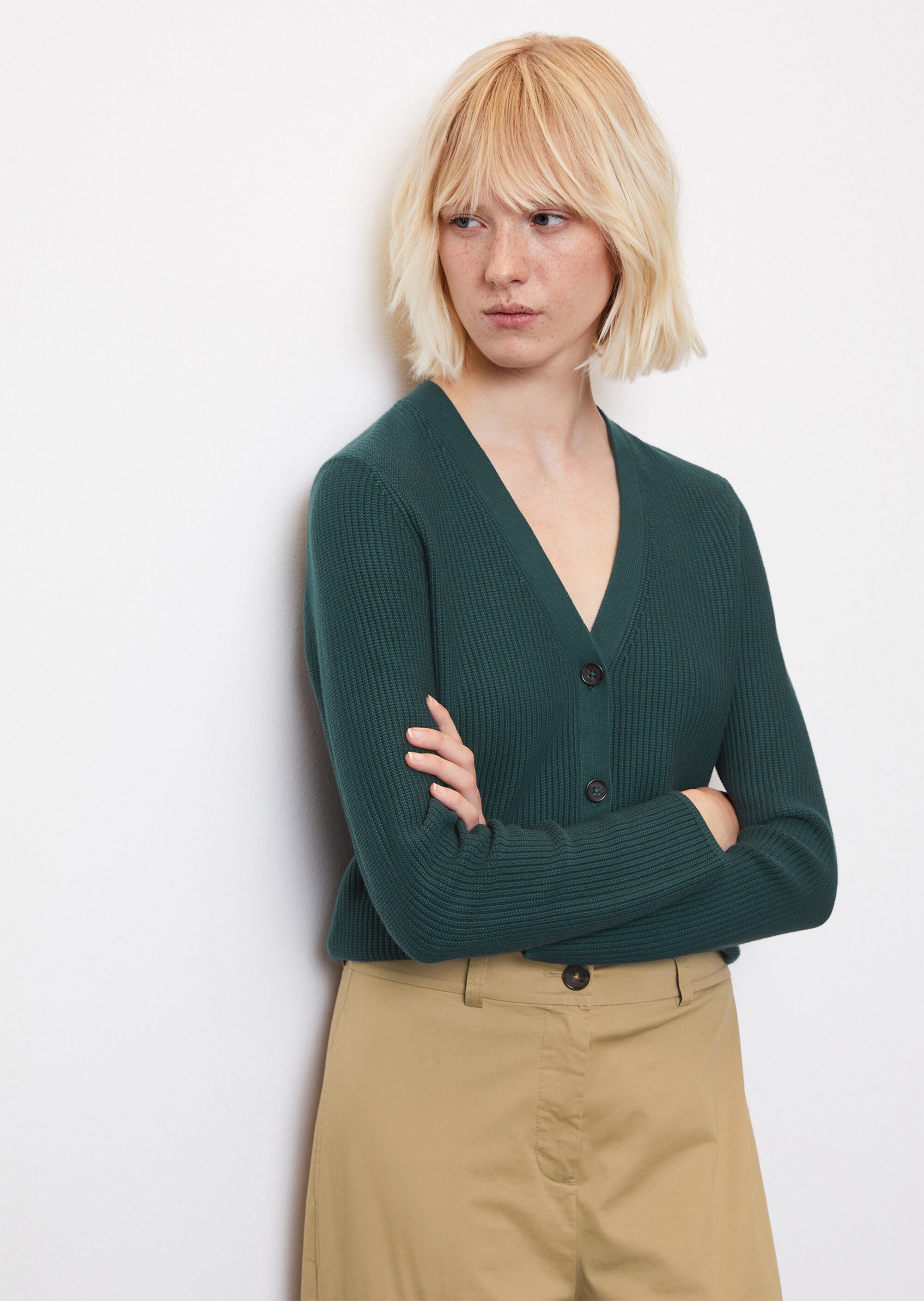 Rippstrick-Cardigan slimmit feiner Rippenstruktur