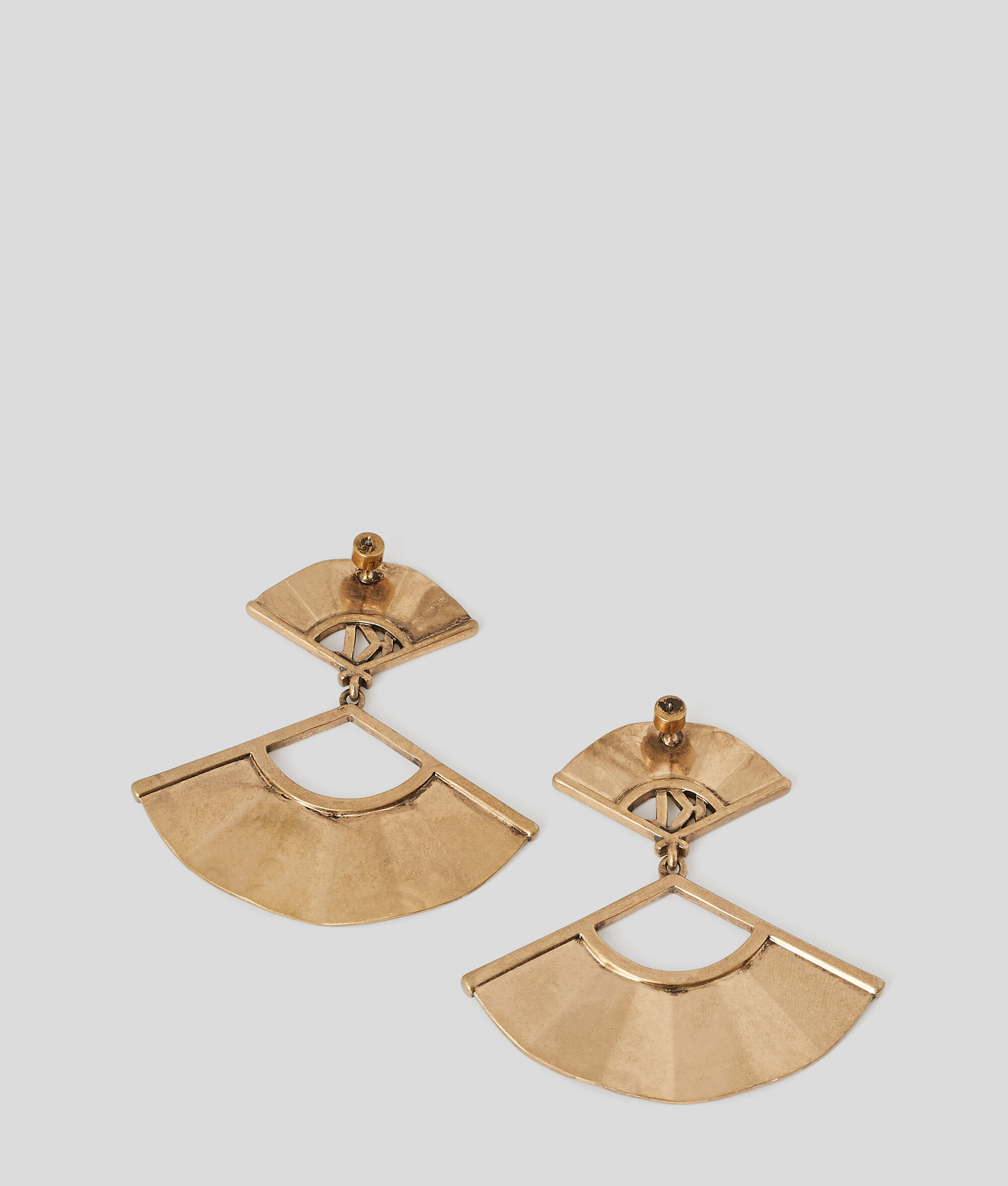 GRANDES BOUCLES D'OREILLES EN FORME D'ÉVENTAIL K/ARCHIVE