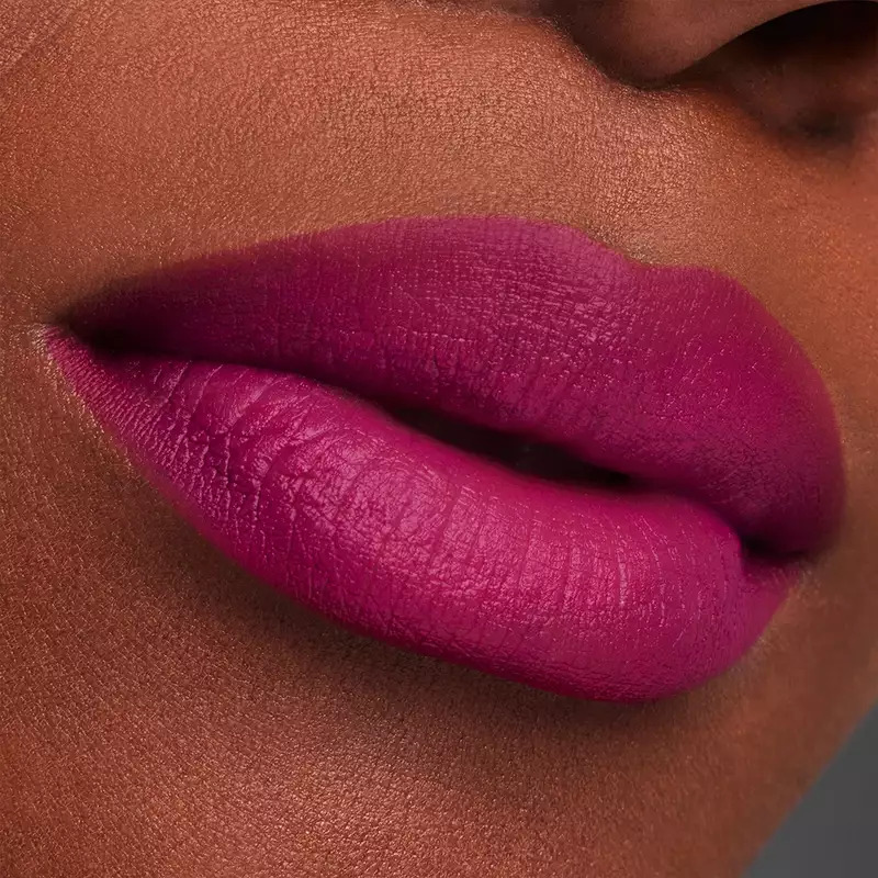 Estée Lauder Pure Color Lipstick Matte 3,5 gr. - 616 Enigma