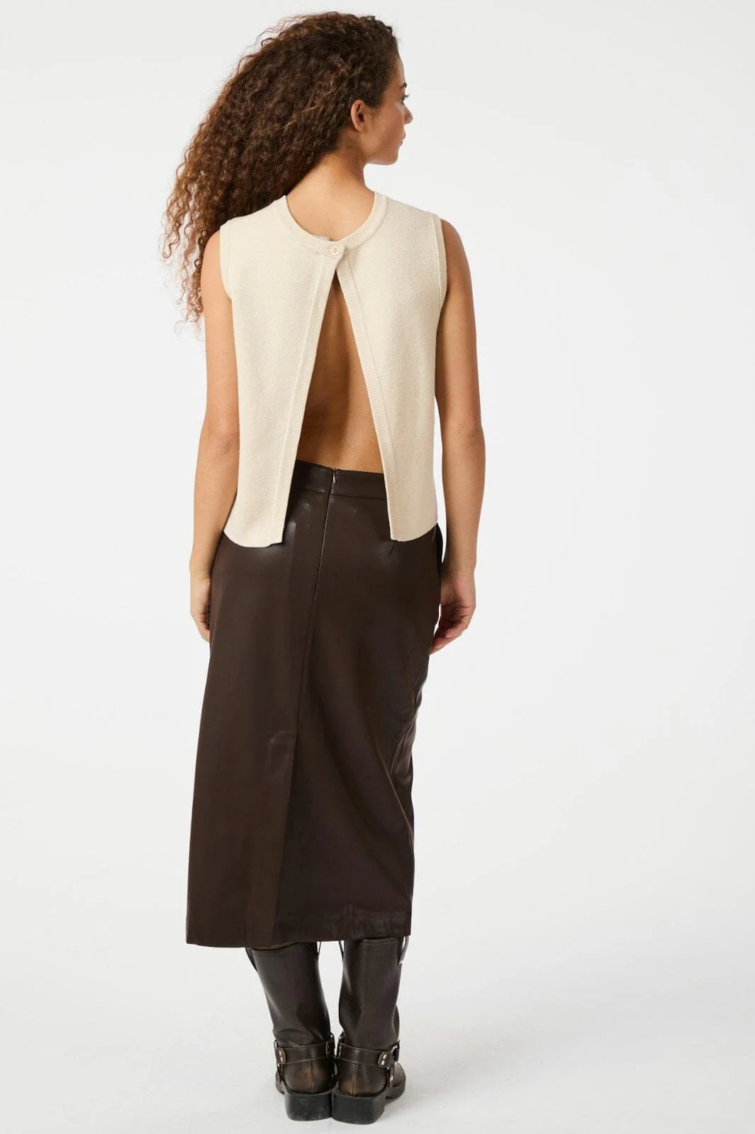 Neo Noir Nettie Faux Leather Skirt 164502 676 dark brown