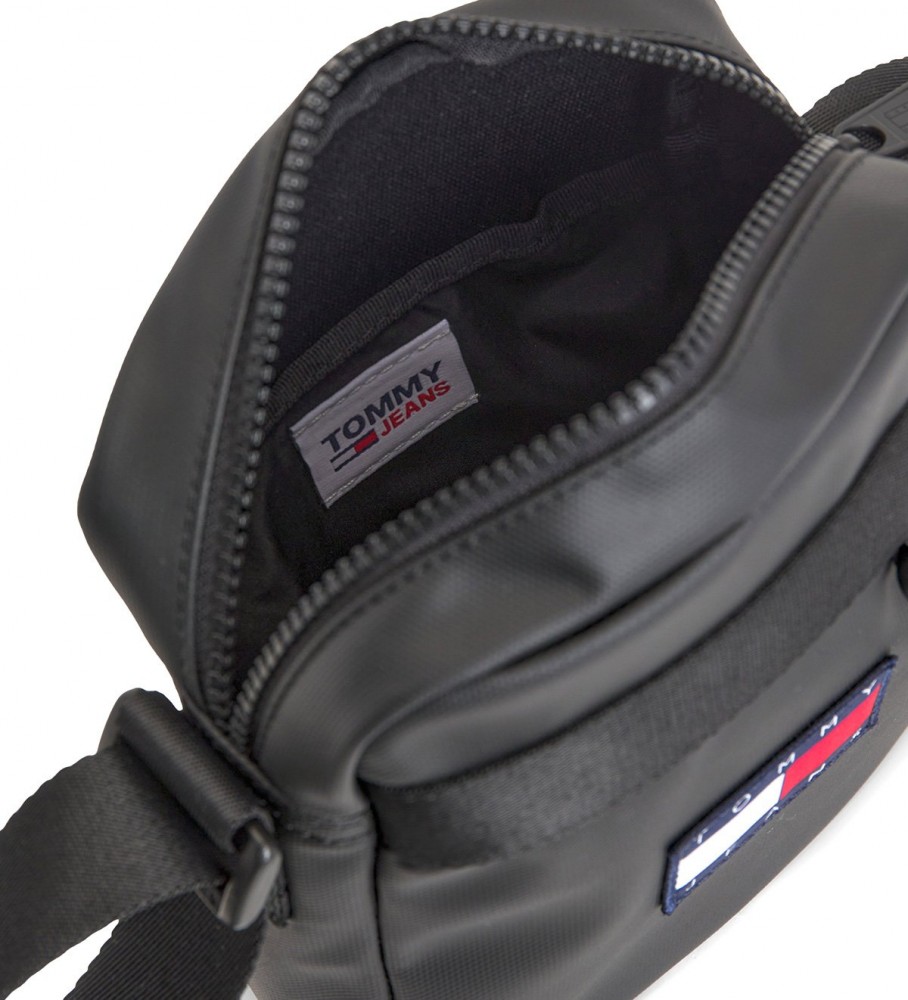 Bolsa de ombro Tommy Jeans Elev Reporter, preta