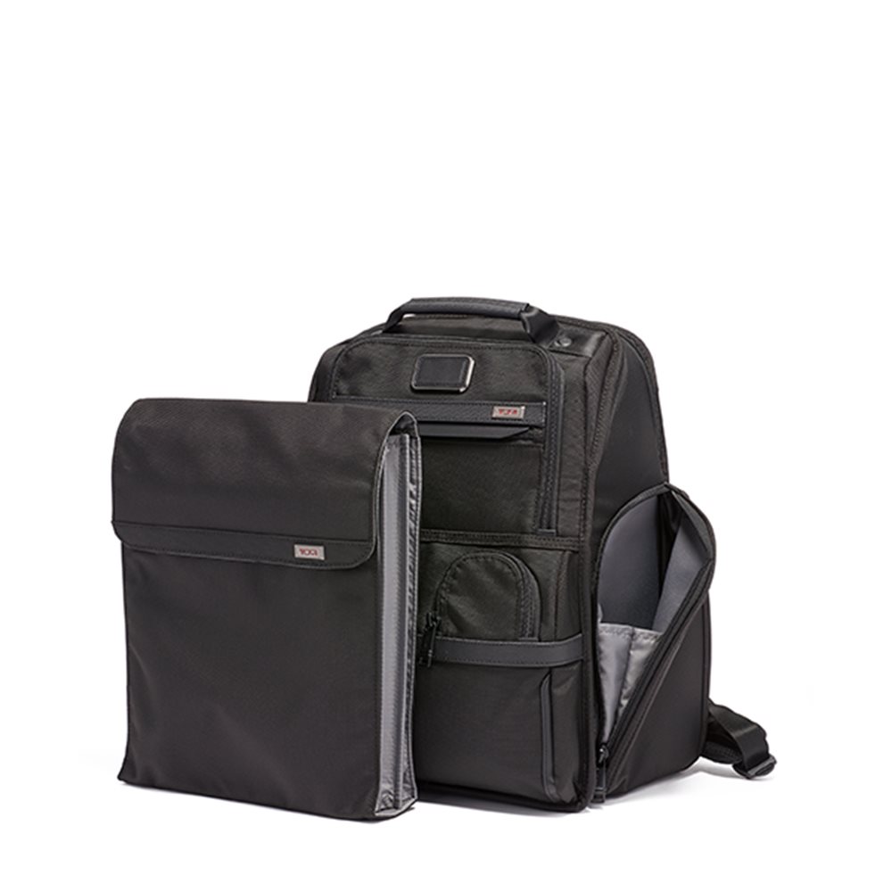 Tumi Alpha 2 Business/Travel Compact Laptop Brief Pack black