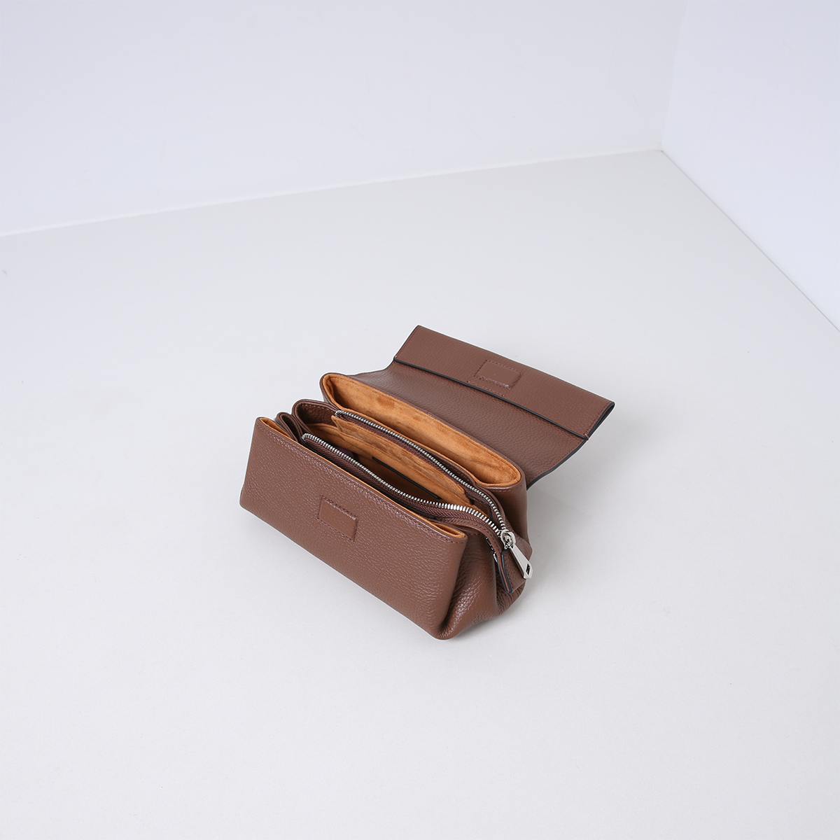 VIVIEN | CAMEL