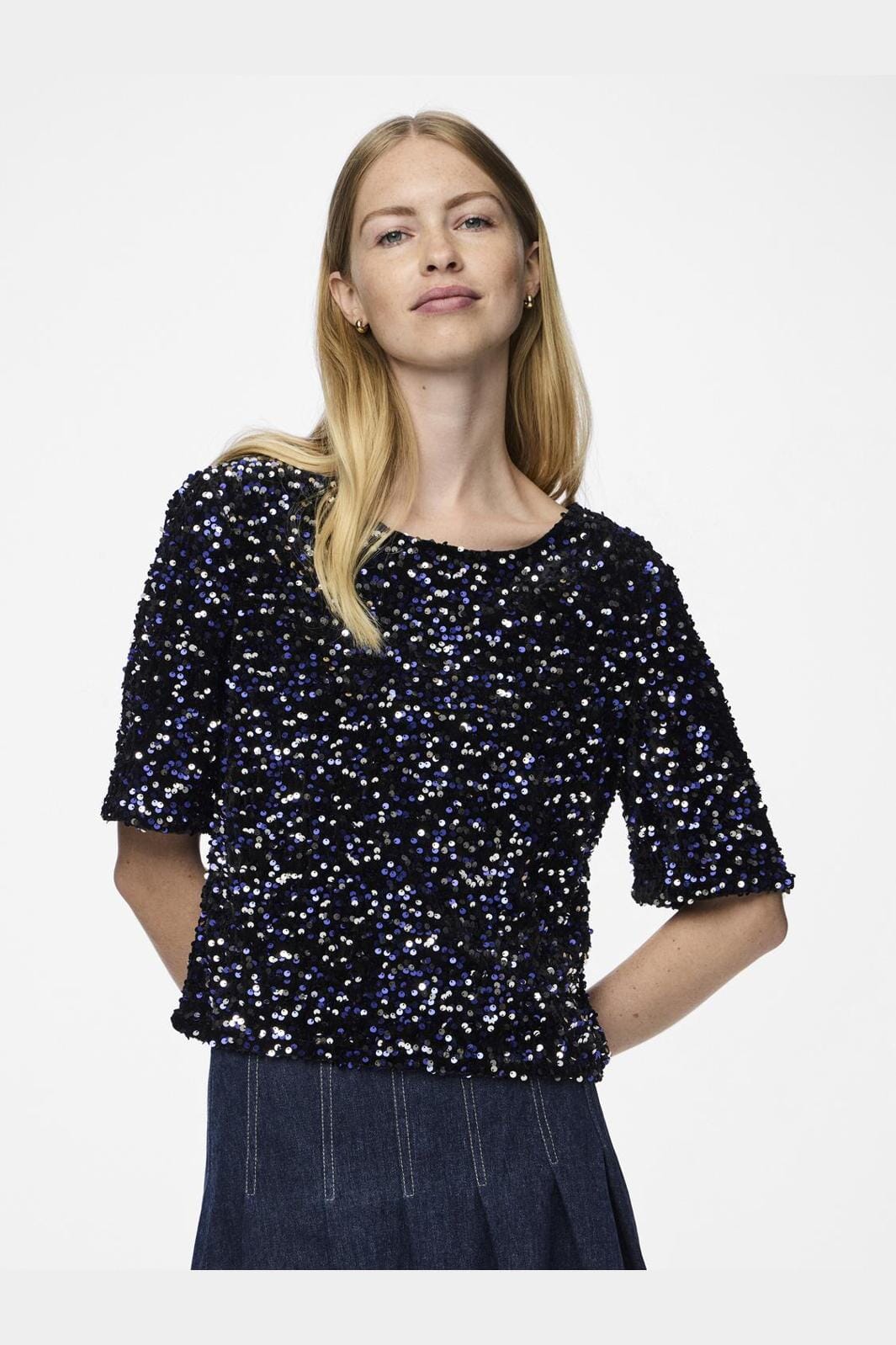 Pieces Pckam Ss Top 4617685 black bellweather sequins