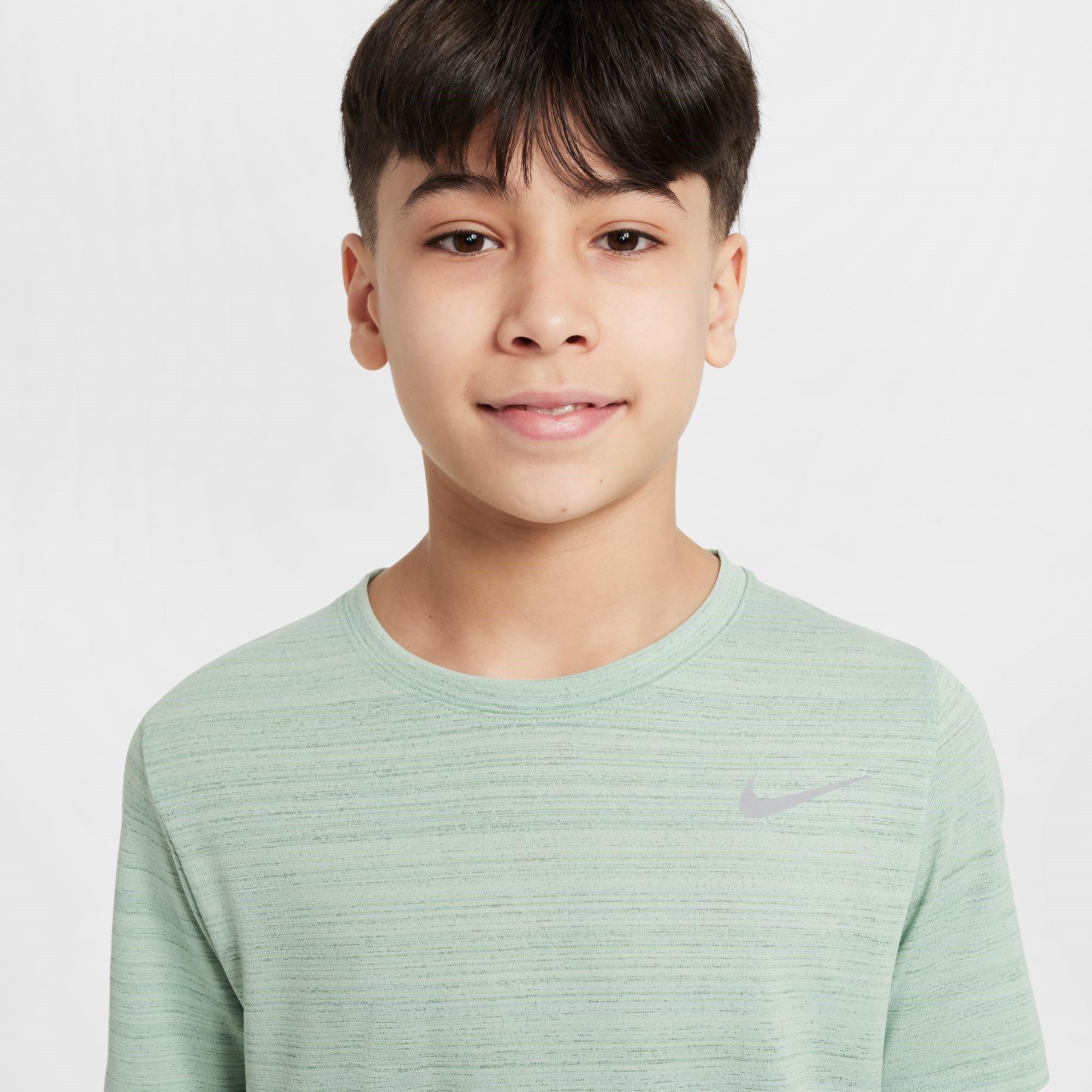 Nike Dri FIT Miler Big Kids(Boys) Training Top