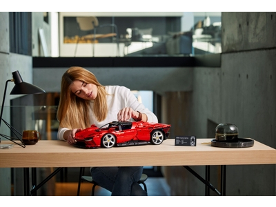 LEGO Ferrari Daytona SP3 (42143)