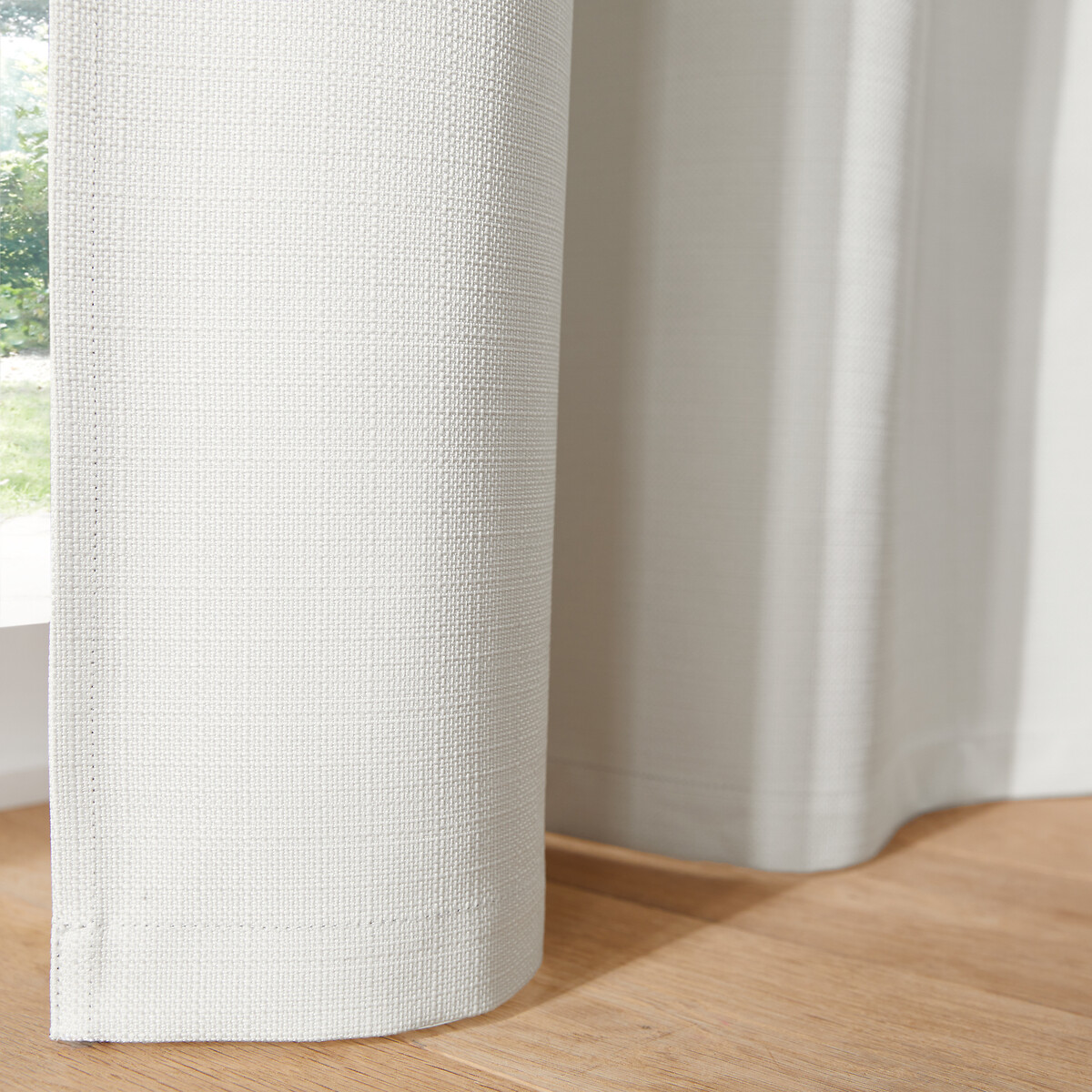 LA REDOUTE INTERIEURS<br>Cortina blackout feita de poliéster reciclado Selecione