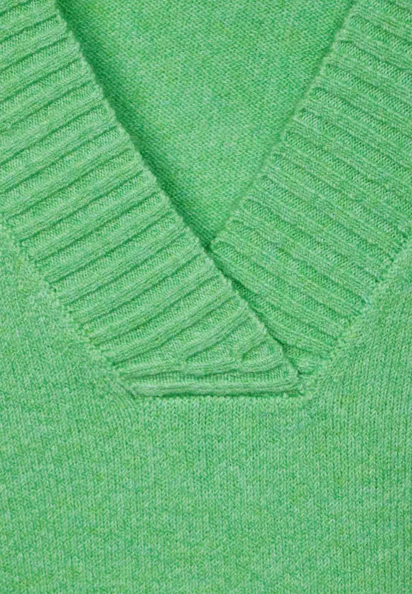 V-Ausschnitt Pullover - light spring green mel.