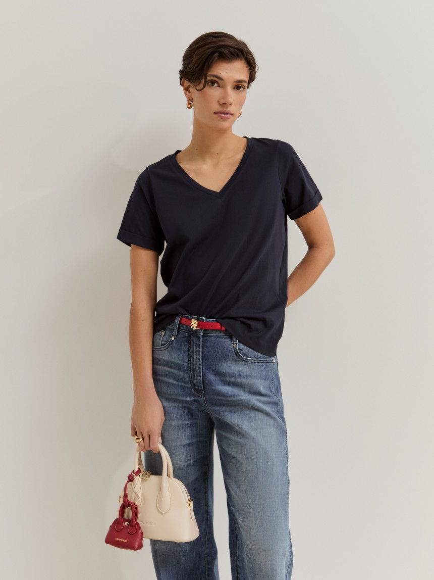 T-shirt de algodão decote em V