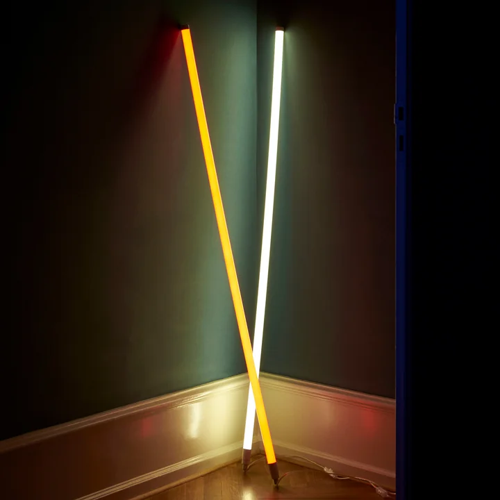 HAY - Neon LED-Leuchtstab, Ø 2,5 x 150 cm, pink