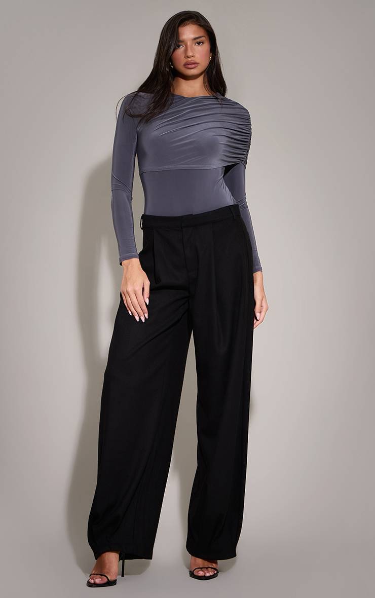 Charbon Body À Manches Longues En Tissu Slinky Double Couche Avec Détail Cape