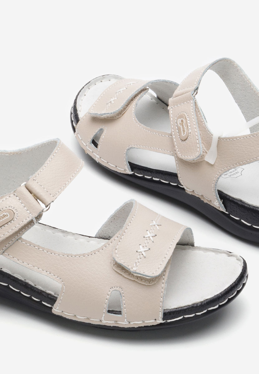 Sandales en cuir femme beige Suredelle