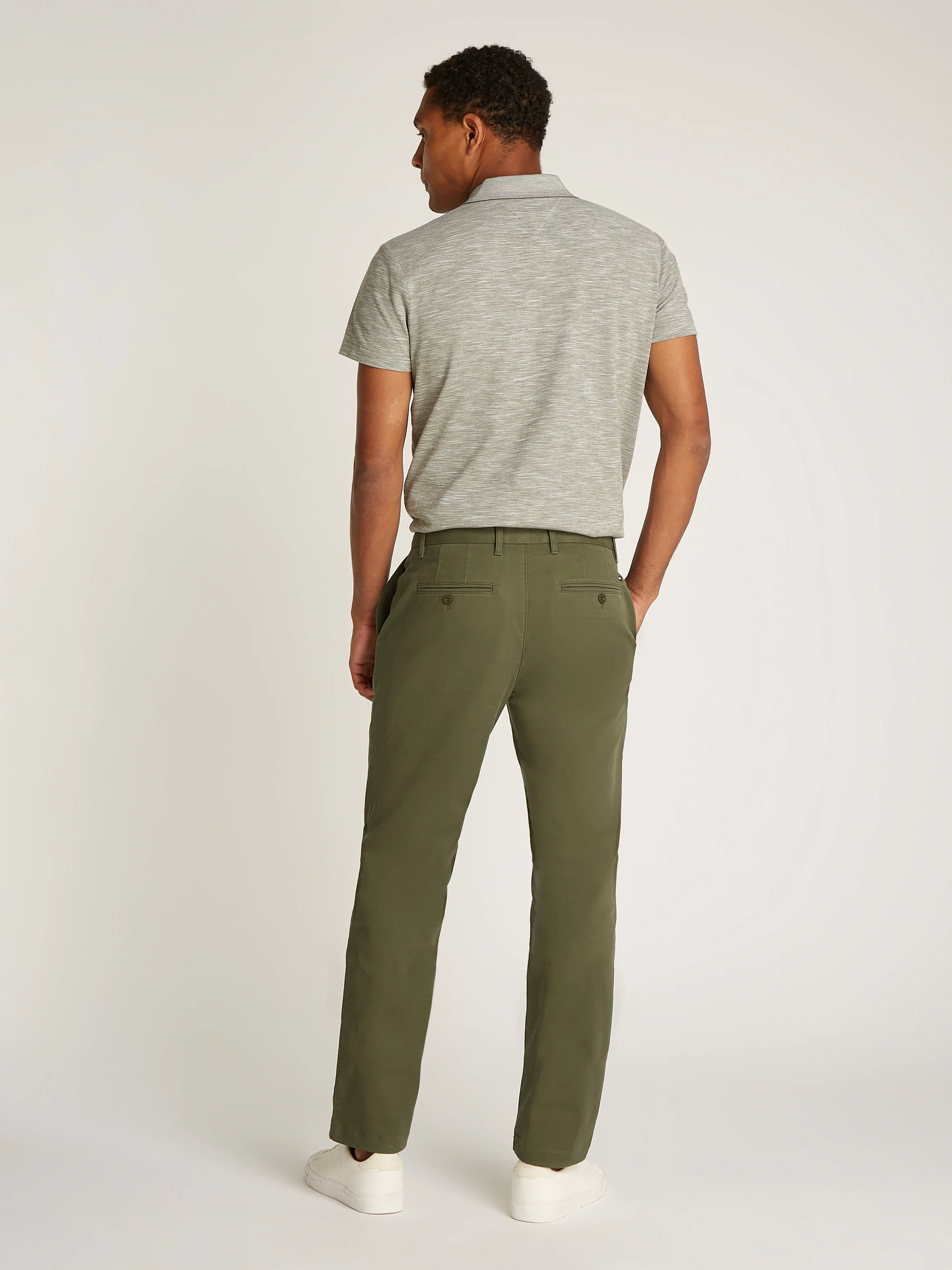 Chino droit en coton mélangé | Kaki