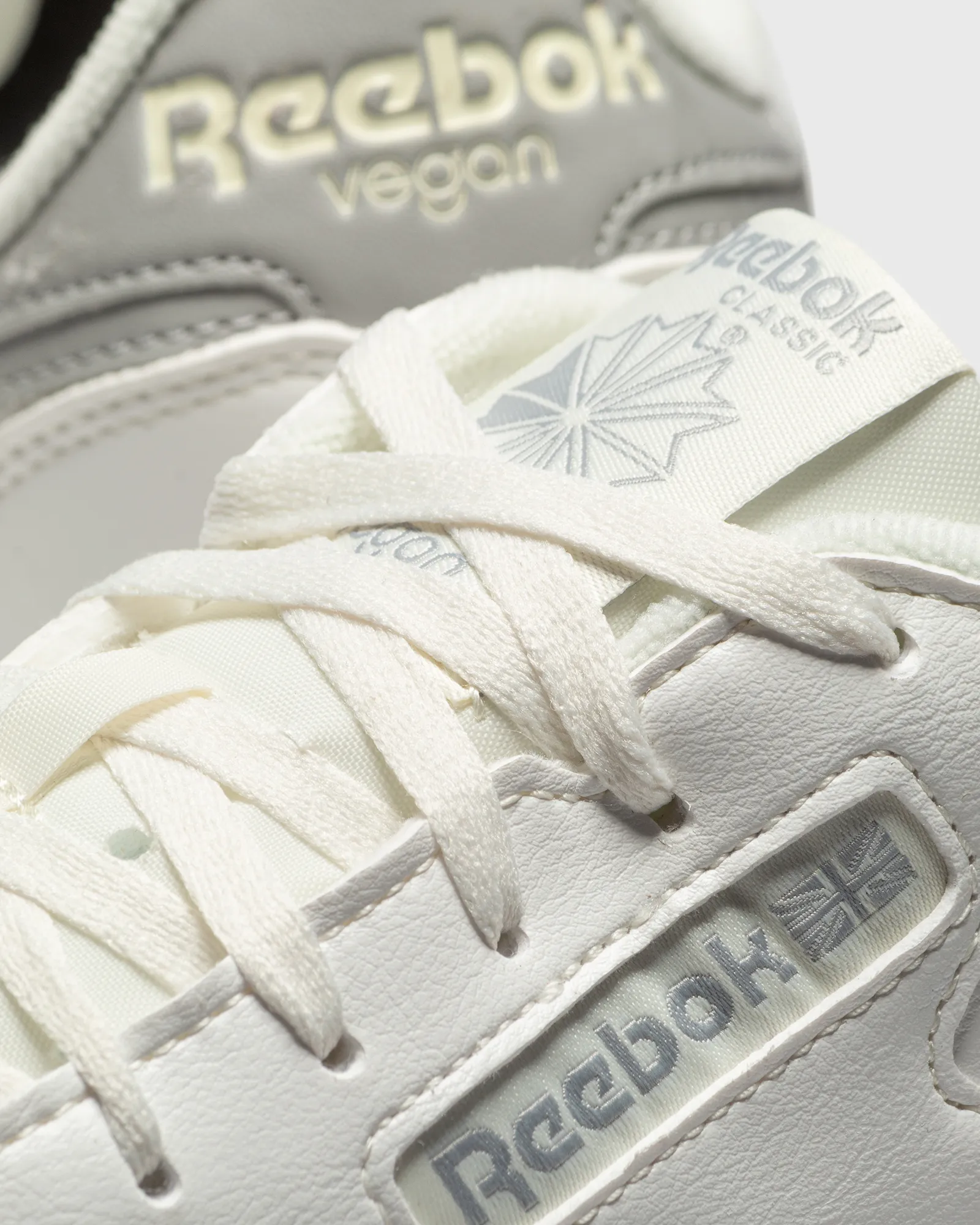 Reebok CLASSIC VEGAN
