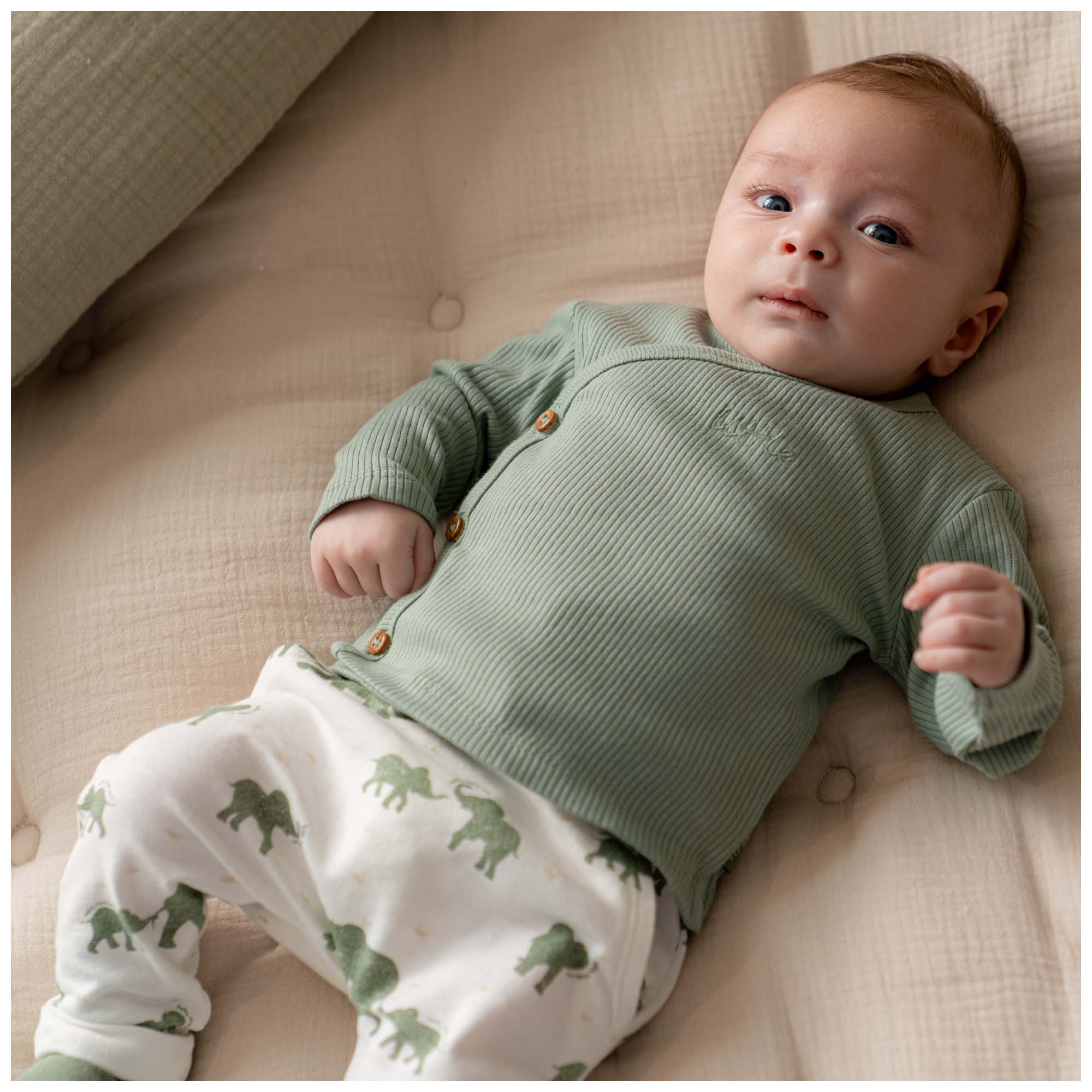 Prénatal newborn broek  dierenprint groen