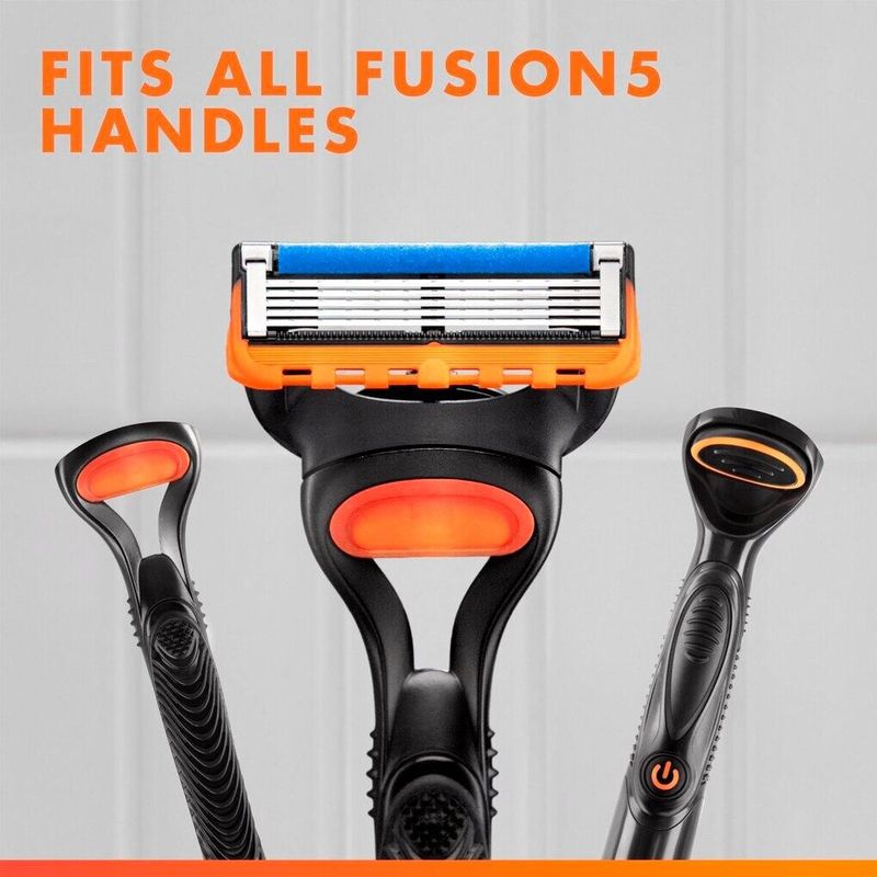 Gillette - Fusion Scheermesjes - 16 Stuks - Met Lubricatiestrip