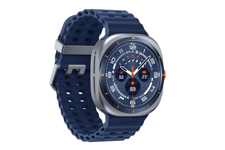 Samsung | Galaxy Watch Ultra (2025) - Titanium Blue (Navy Blue strap)