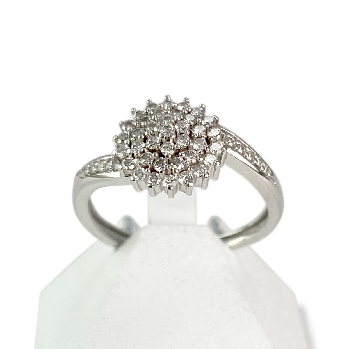 Bague d'occasion or 375 blanc diamants