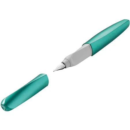 Pelikan Twist® Füllhalter Cold Alaska, M-Feder, 1 Stück in Faltschachtel