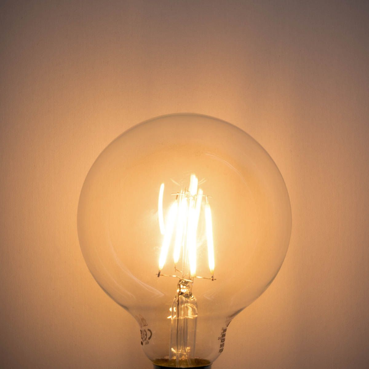 E27 dimbare LED lamp G95 5W 450 lm 2200K