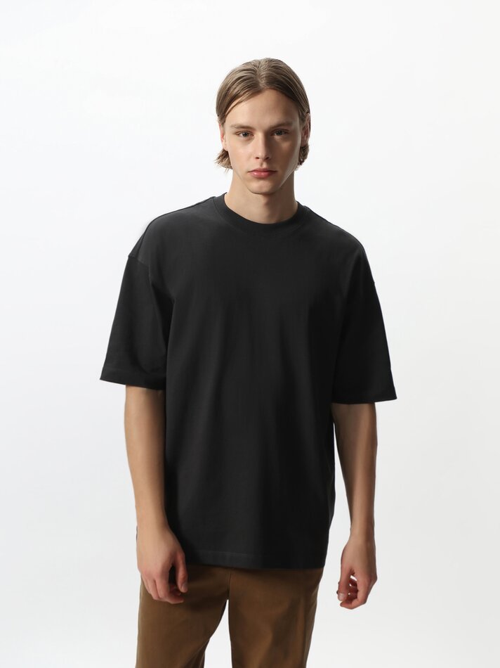 Camiseta básica oversized - Carbono