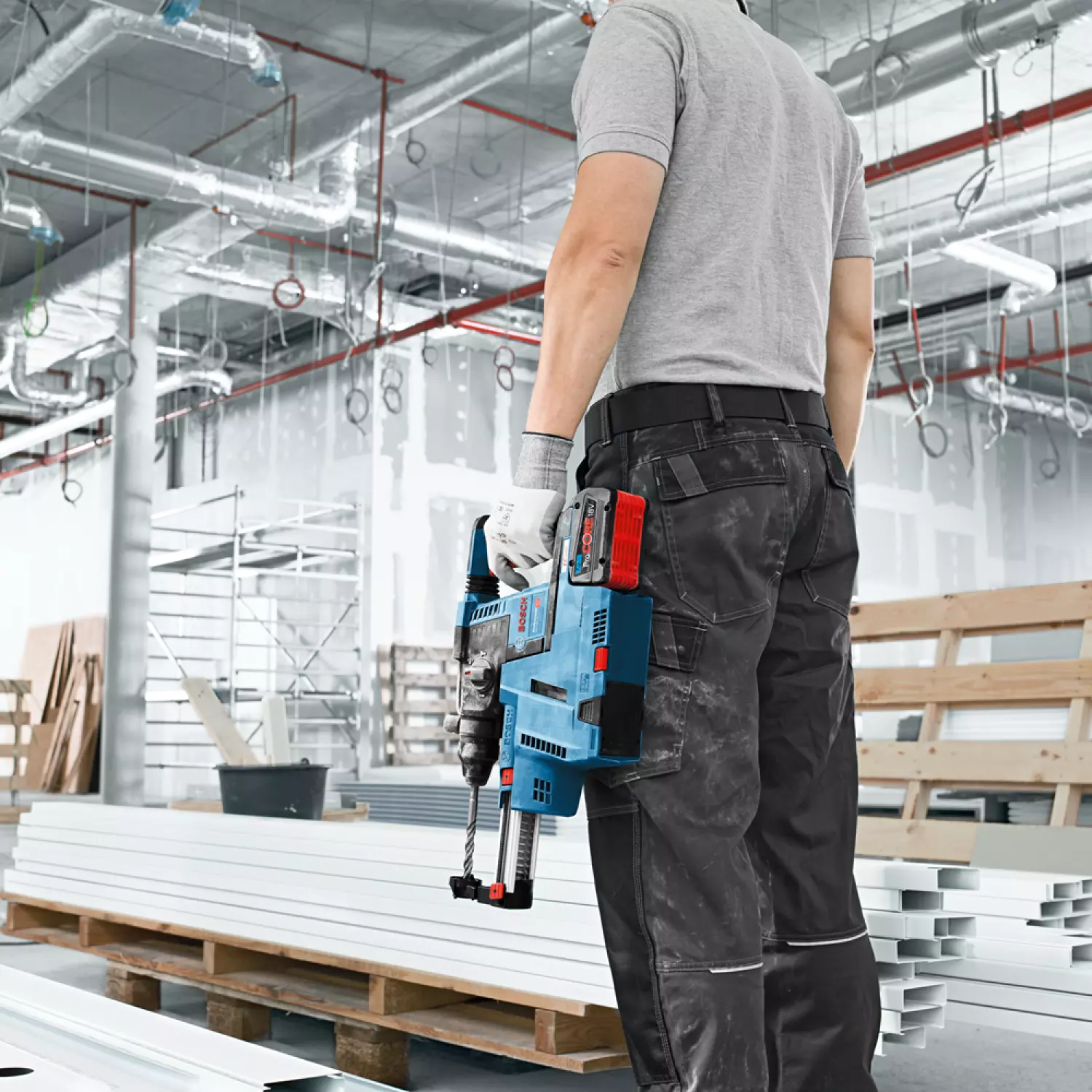 Bosch GBH 18V-26 F 18V Li-Ion Accu SDS-plus combihamer incl. GDE 18V-16 afzuigsysteem set (2x 5.5Ah accu) in L-Boxx - 2,6J - koolborstelloos