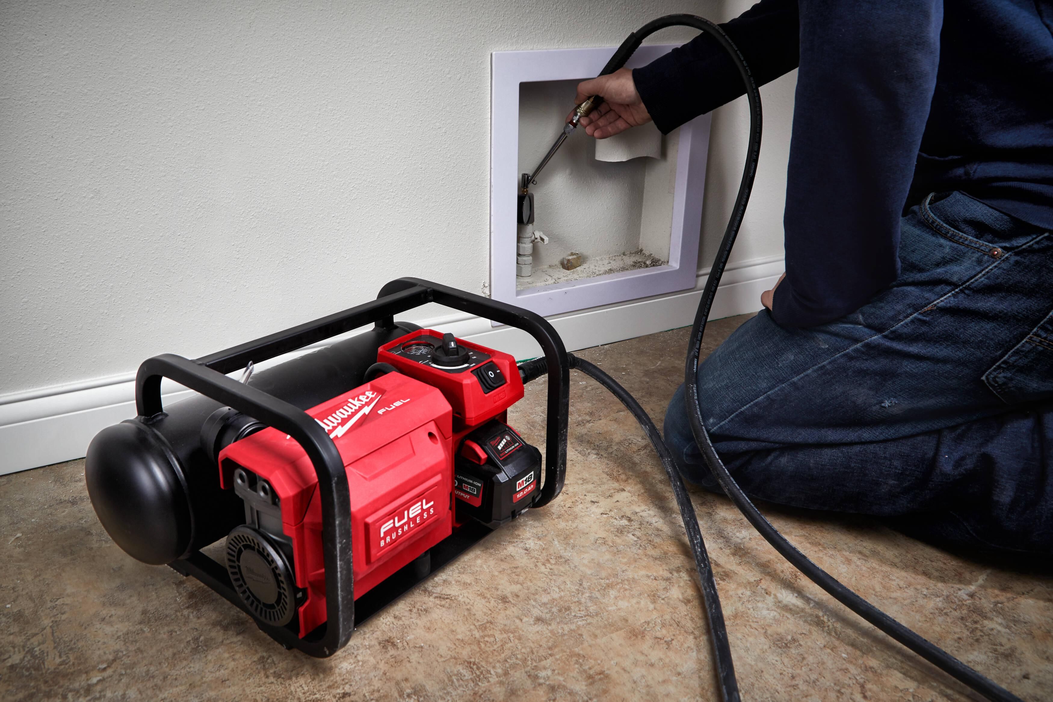 Milwaukee M18 FUEL™ FAC-0 Accu Compressor 18V Basic Body - 4933472166