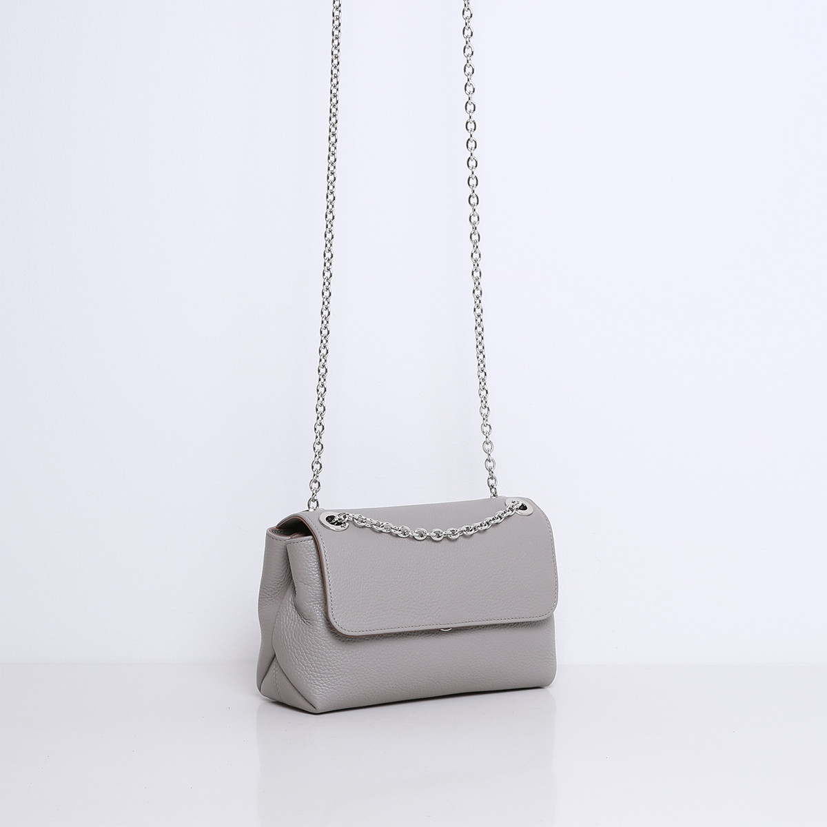 LIV | TAUPE