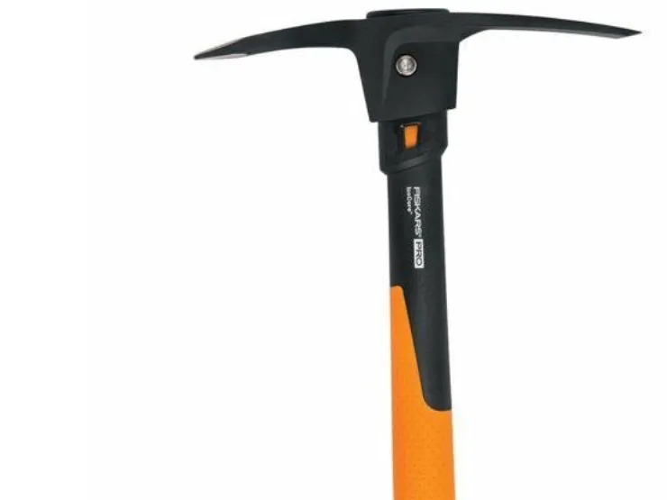 FISKARS SKOVL MED SPIDS S 0.68KG ISOCORE