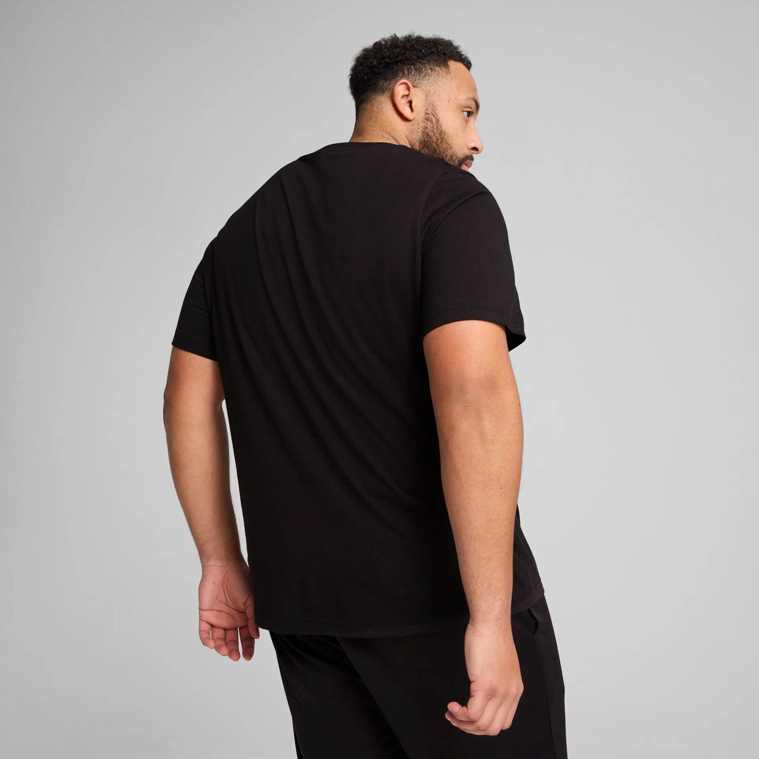 PUMA  Essentials nr. 1-logo Tee