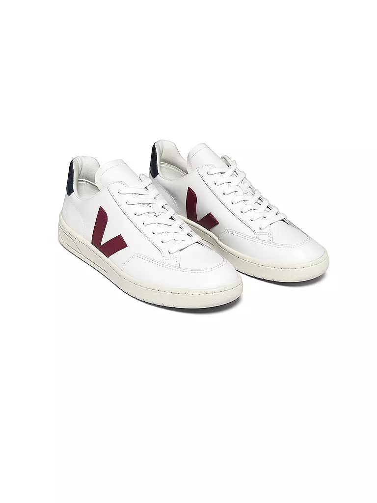 VEJA Sneaker V-12 weiss