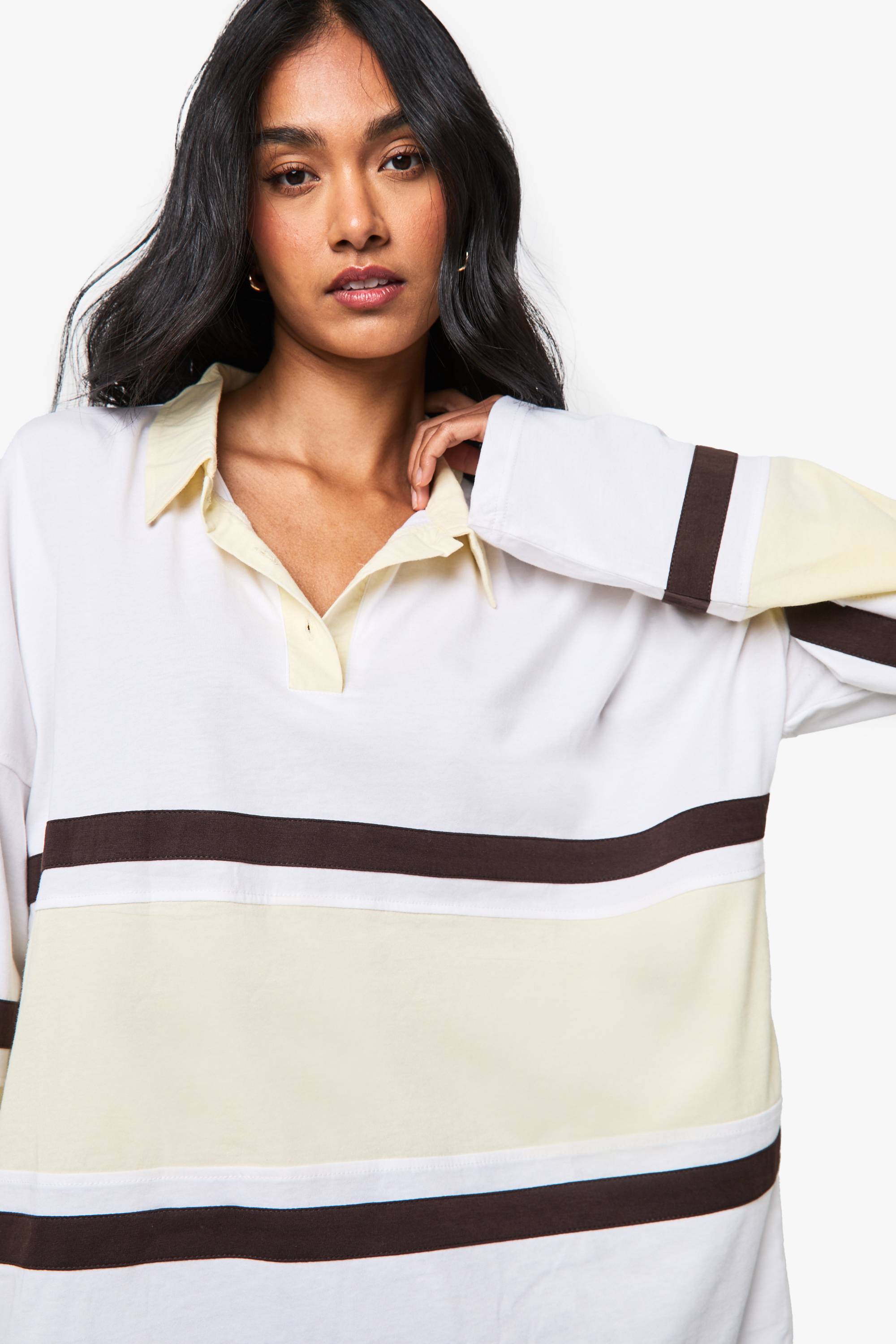 boohoo Contrast Collared Detail Rugby Top