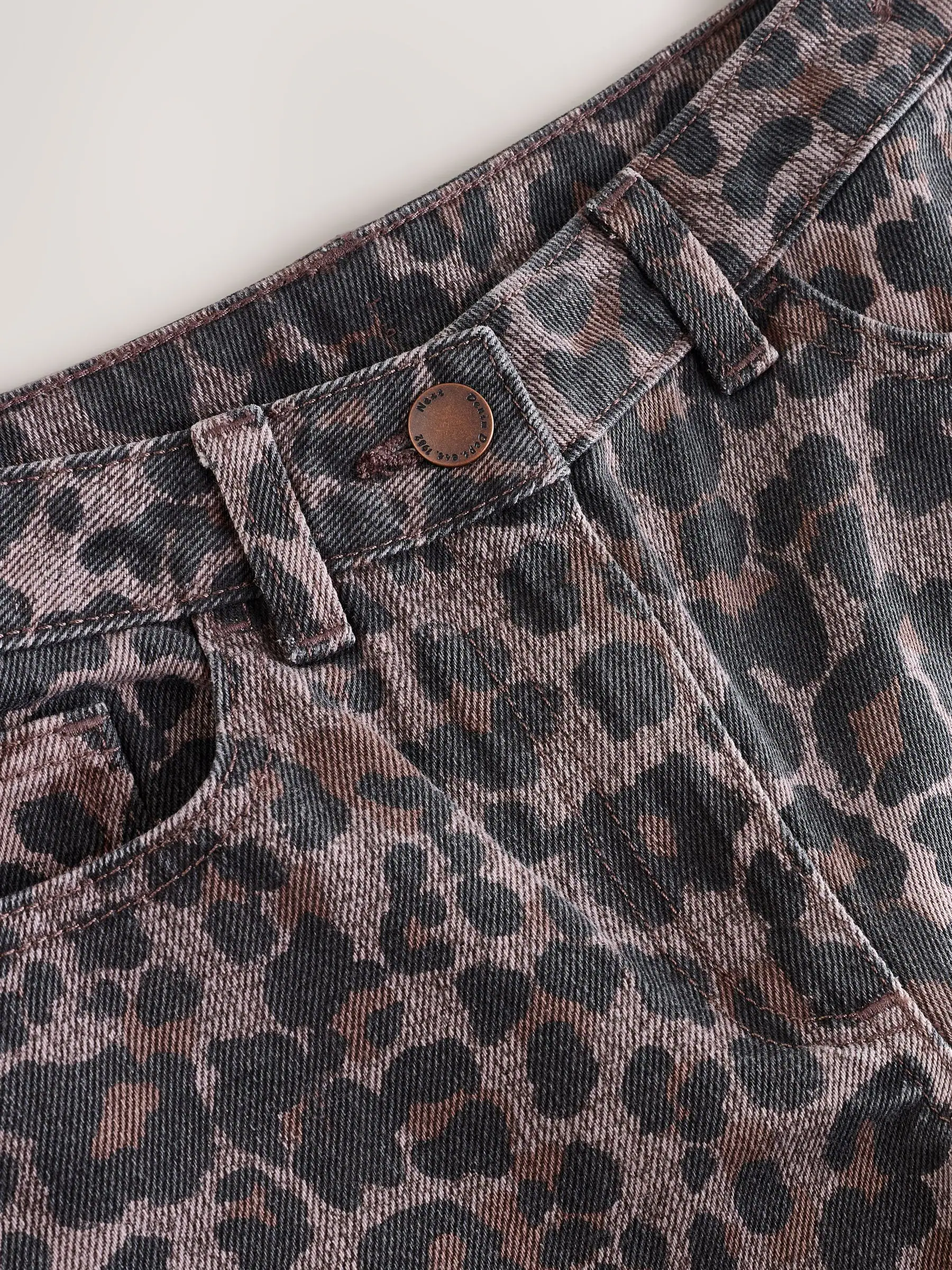 Chocoladebruin luipaardmotief - Jeans met wijde pijpen (3-16 jr)