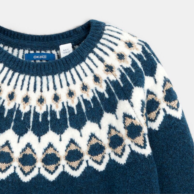 Pull fille scandinave bleu