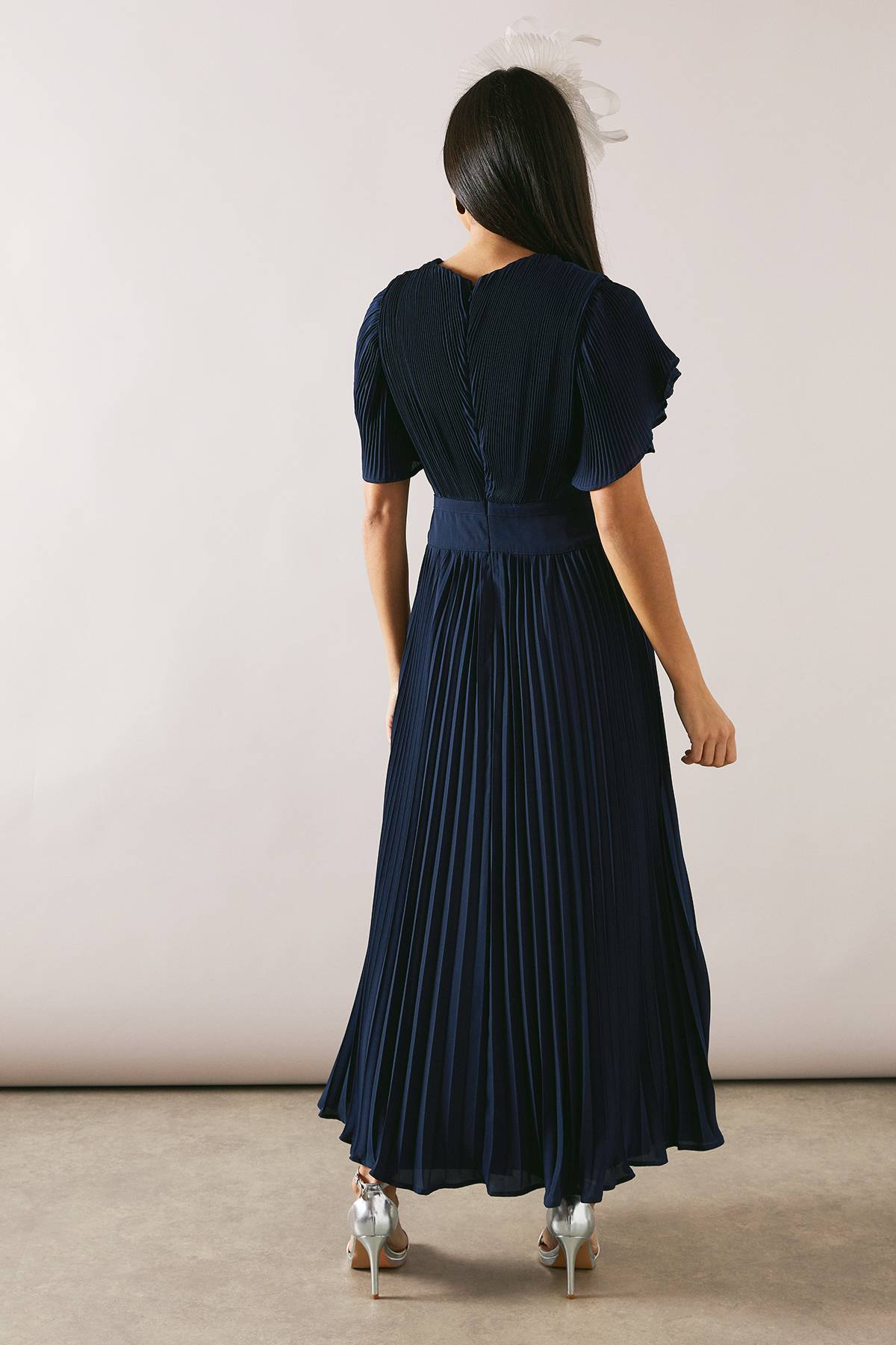 Wallis Robe Maxi à Manches Fendues Plissées