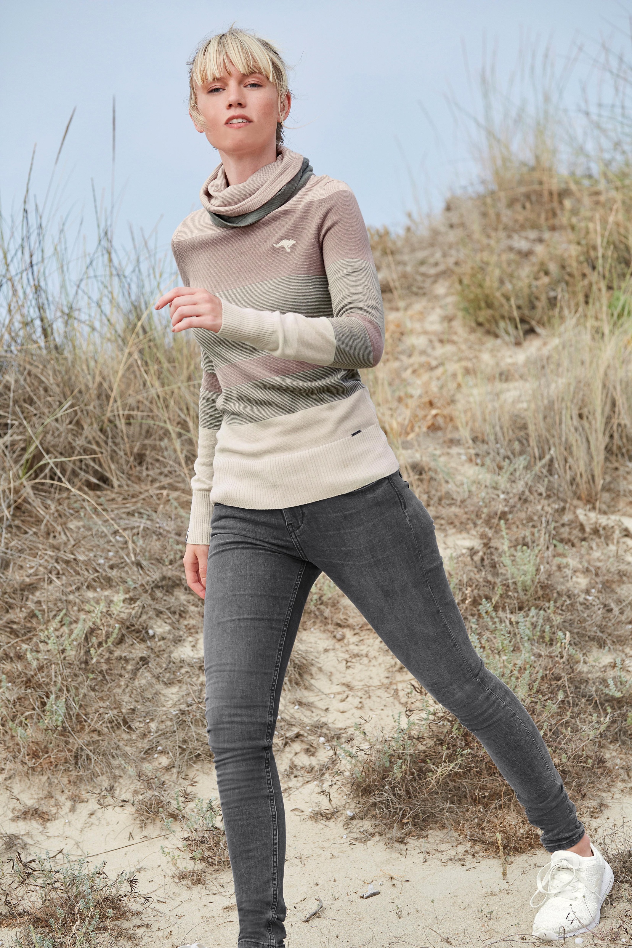 KangaROOS Rollkragenpullover , gestreift mit hohem Stehkragen