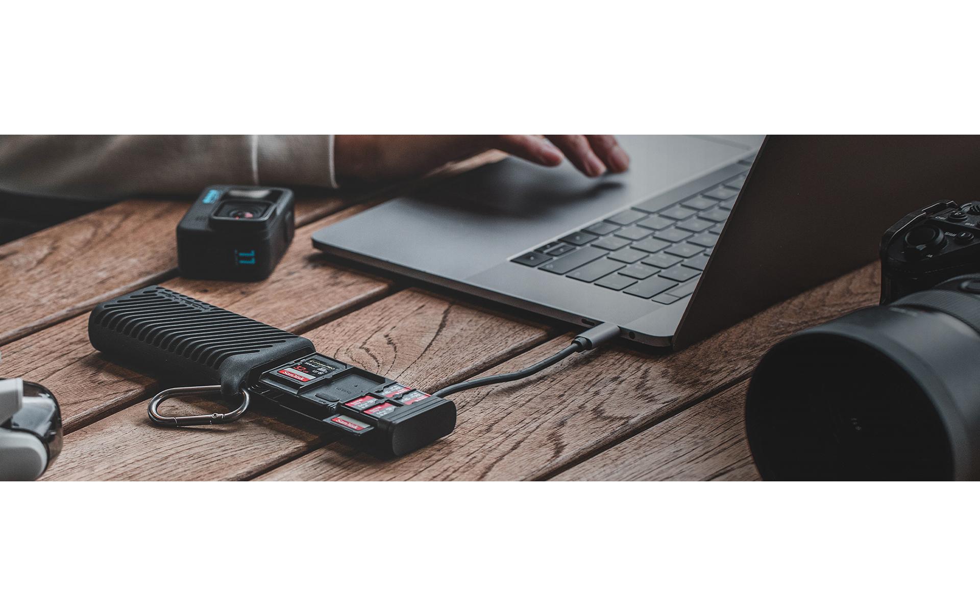 Card Reader Extern CreateMate Case High-speedGehäuse für Hochgeschwindigkeits-Kartenleser
